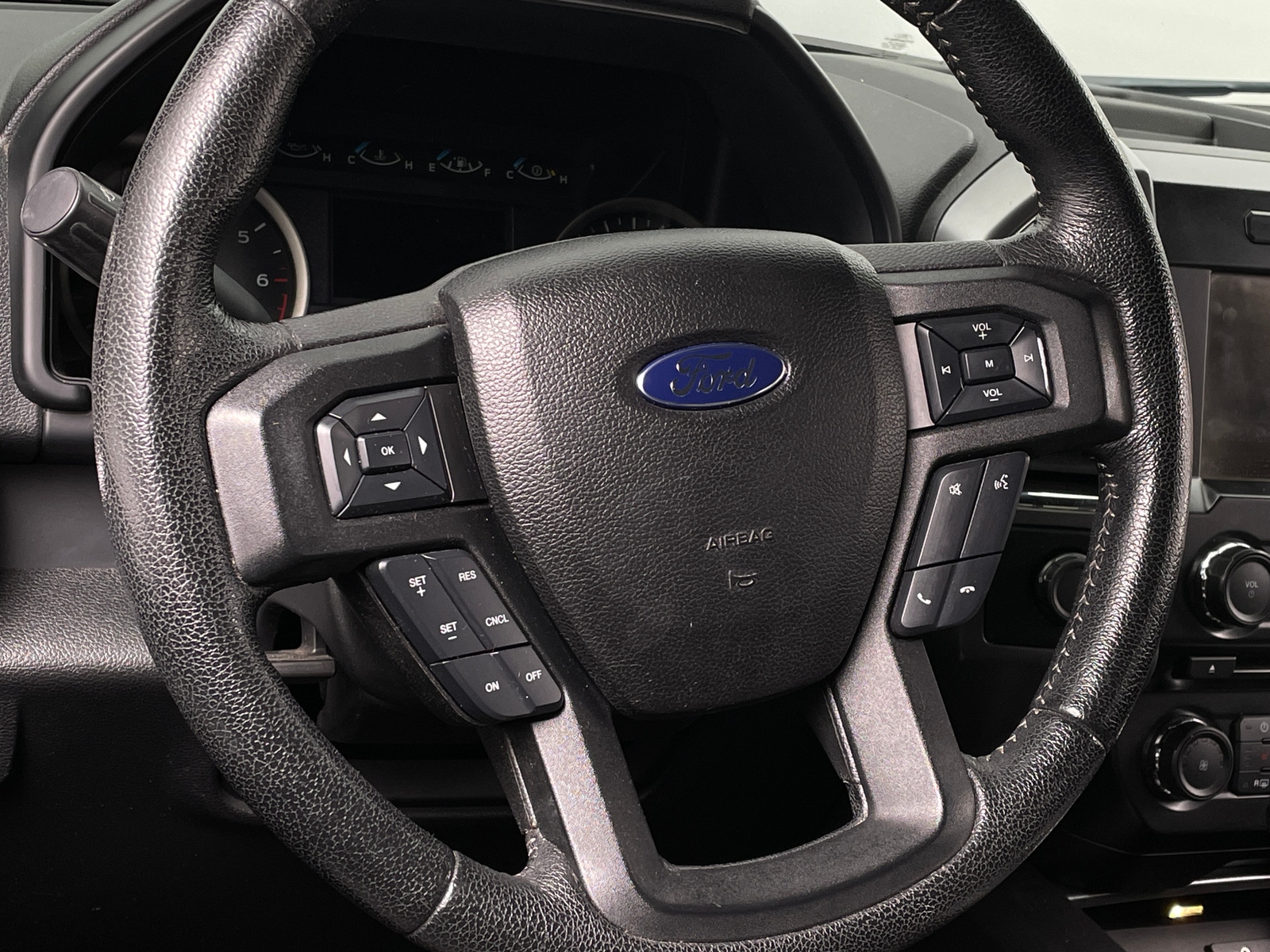 Thumbnail: 2015 Ford Econoline - 5