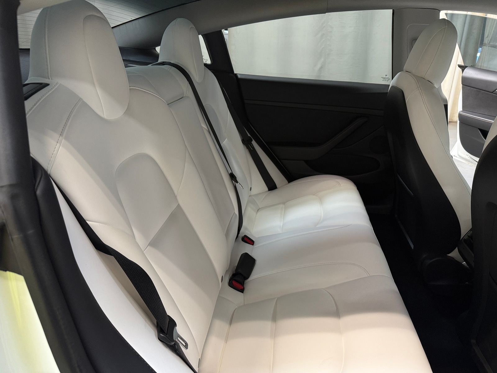 Thumbnail: 2022 Tesla Model 3 - 5