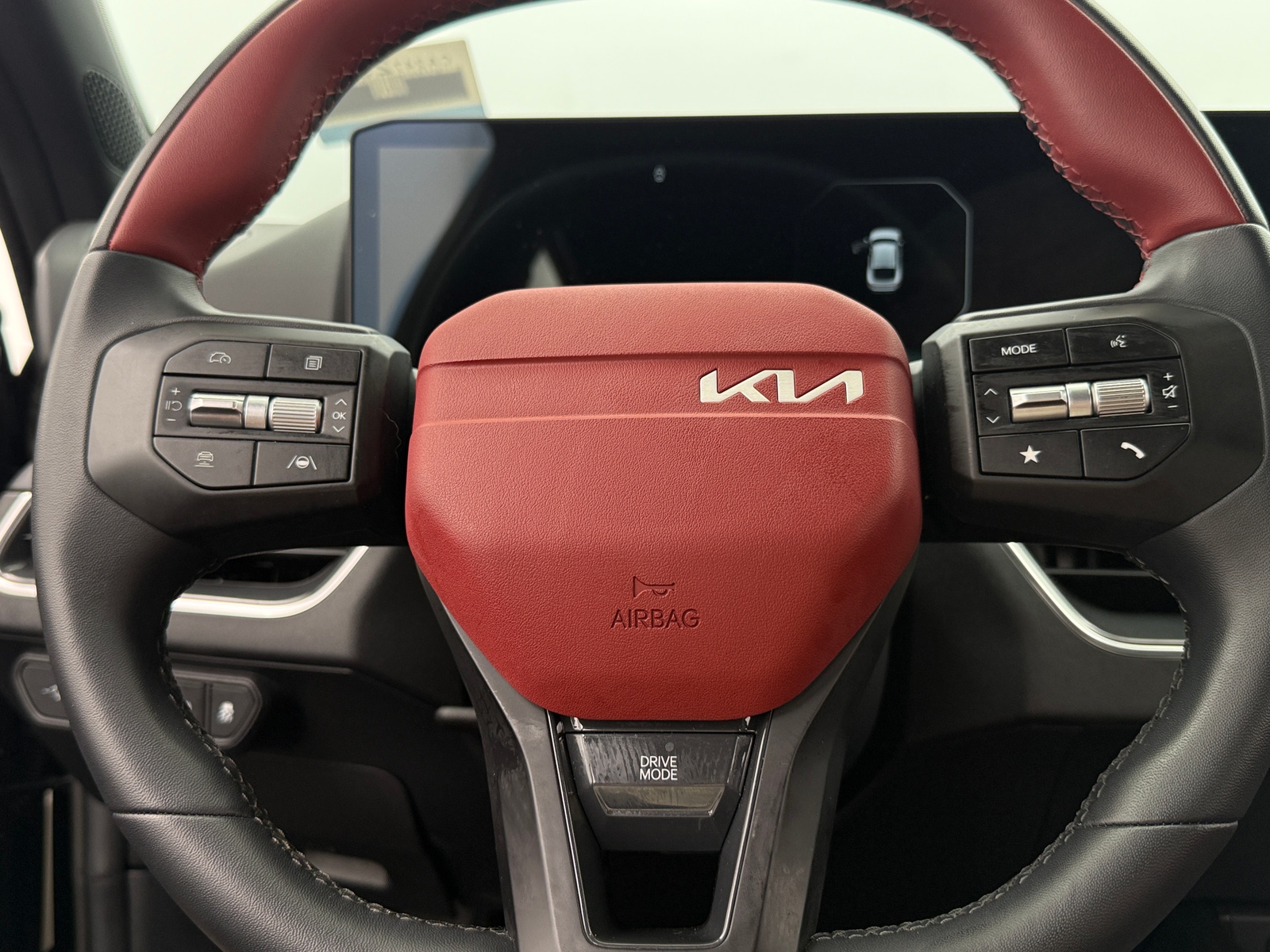 Thumbnail: 2025 Kia K4 - 4