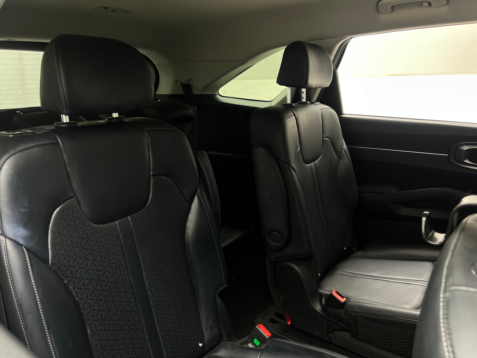 Thumbnail: 2021 Kia Sorento - 5