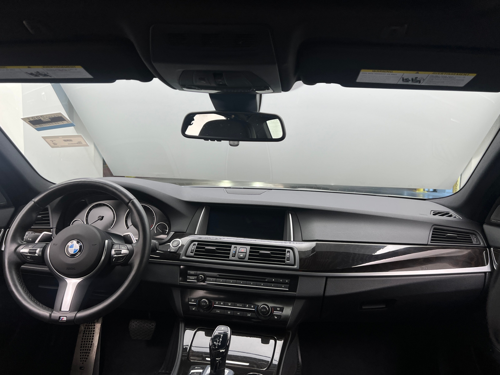 Thumbnail: 2014 BMW 5 Series - 2