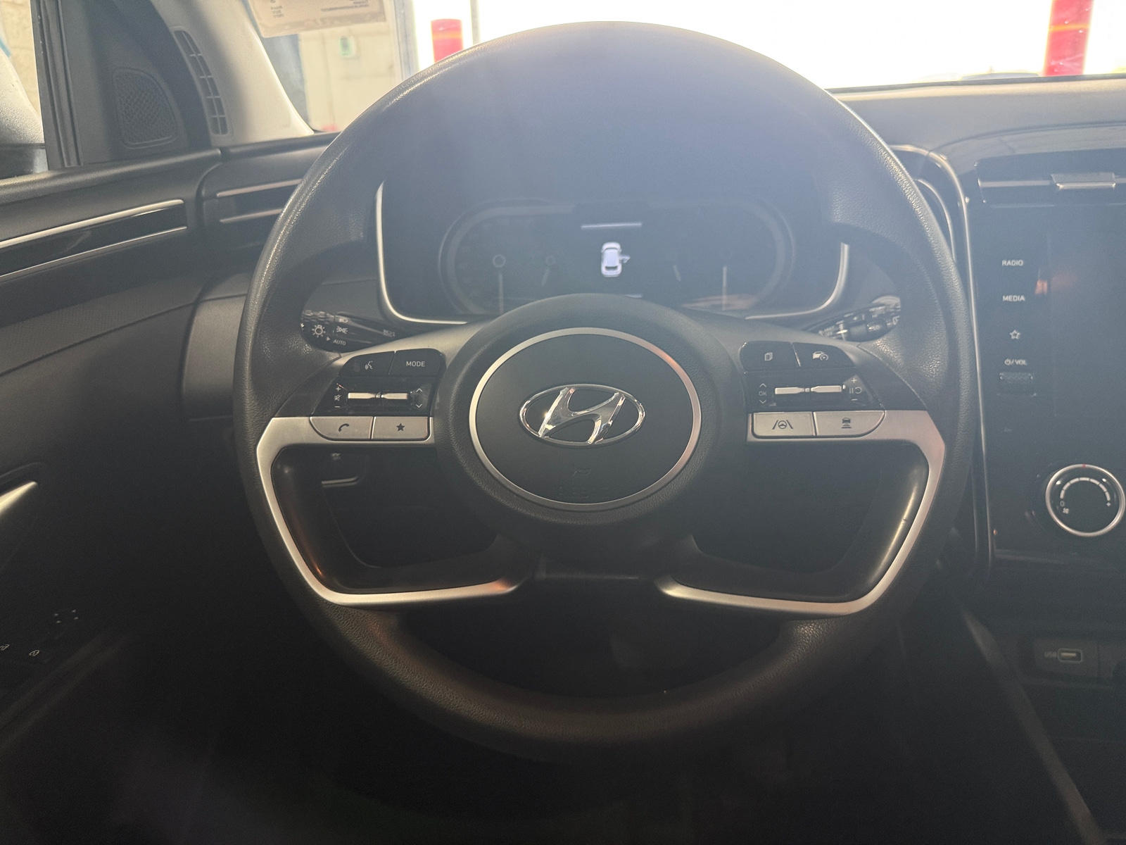 Thumbnail: 2022 Hyundai Tucson - 5
