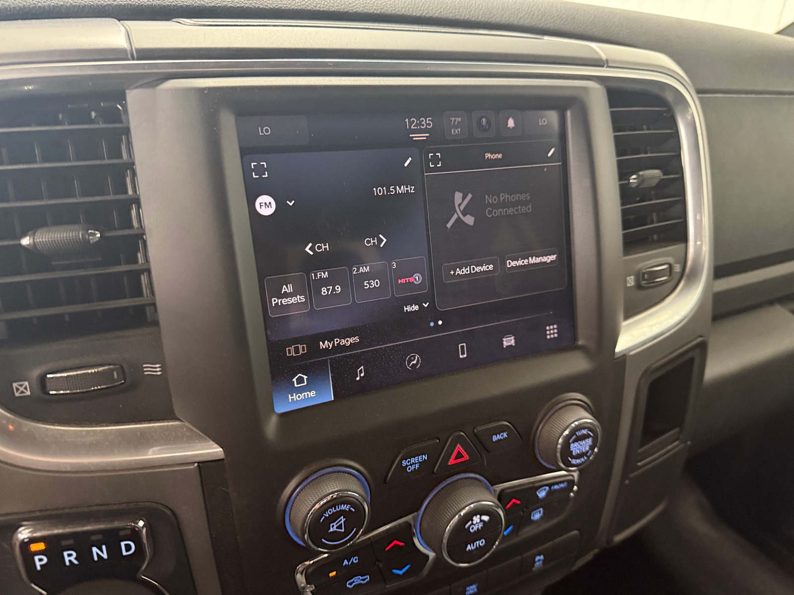 Thumbnail: 2022 RAM 1500 Classic - 4