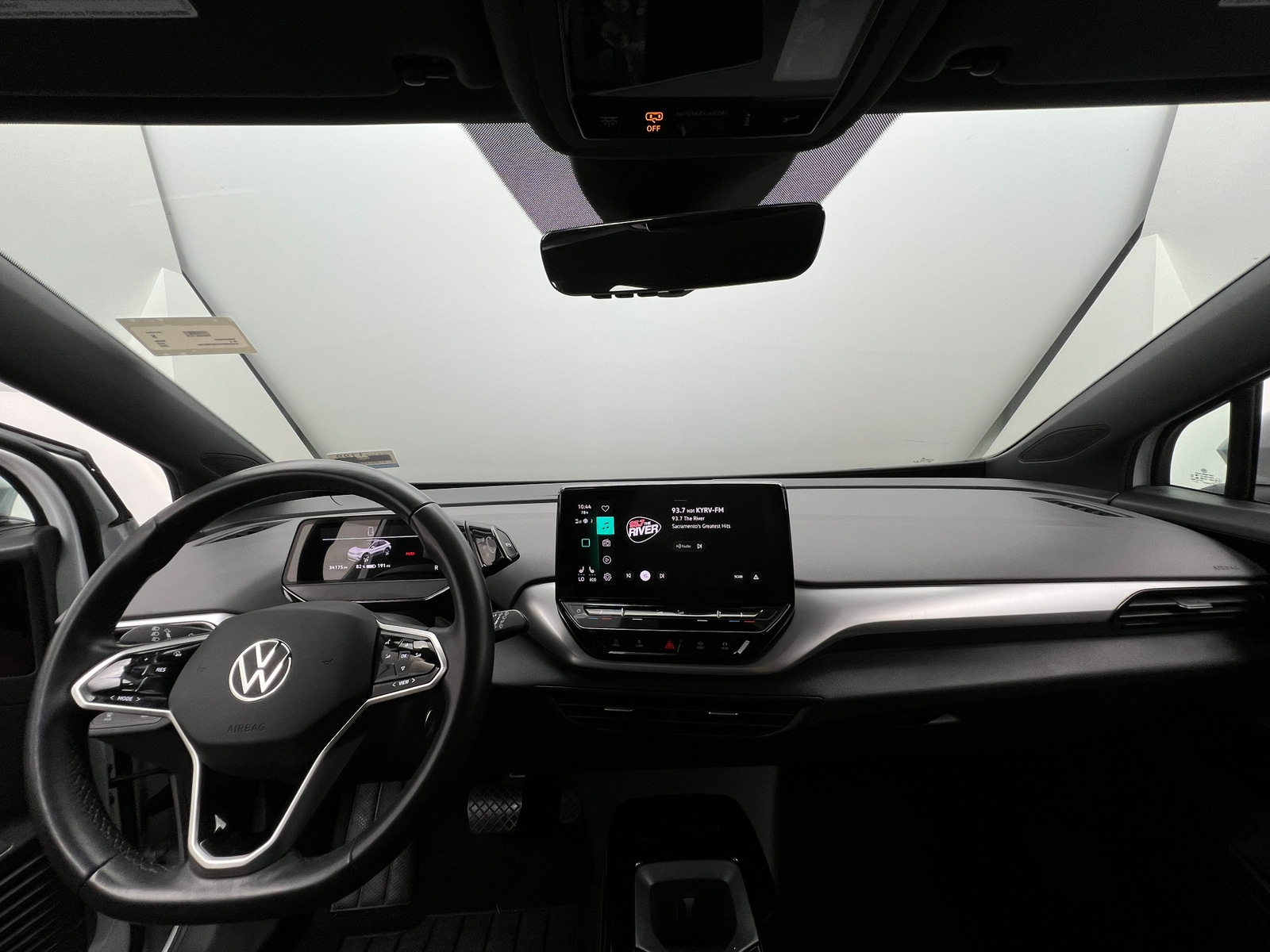 Thumbnail: 2022 Volkswagen ID.4 - 3