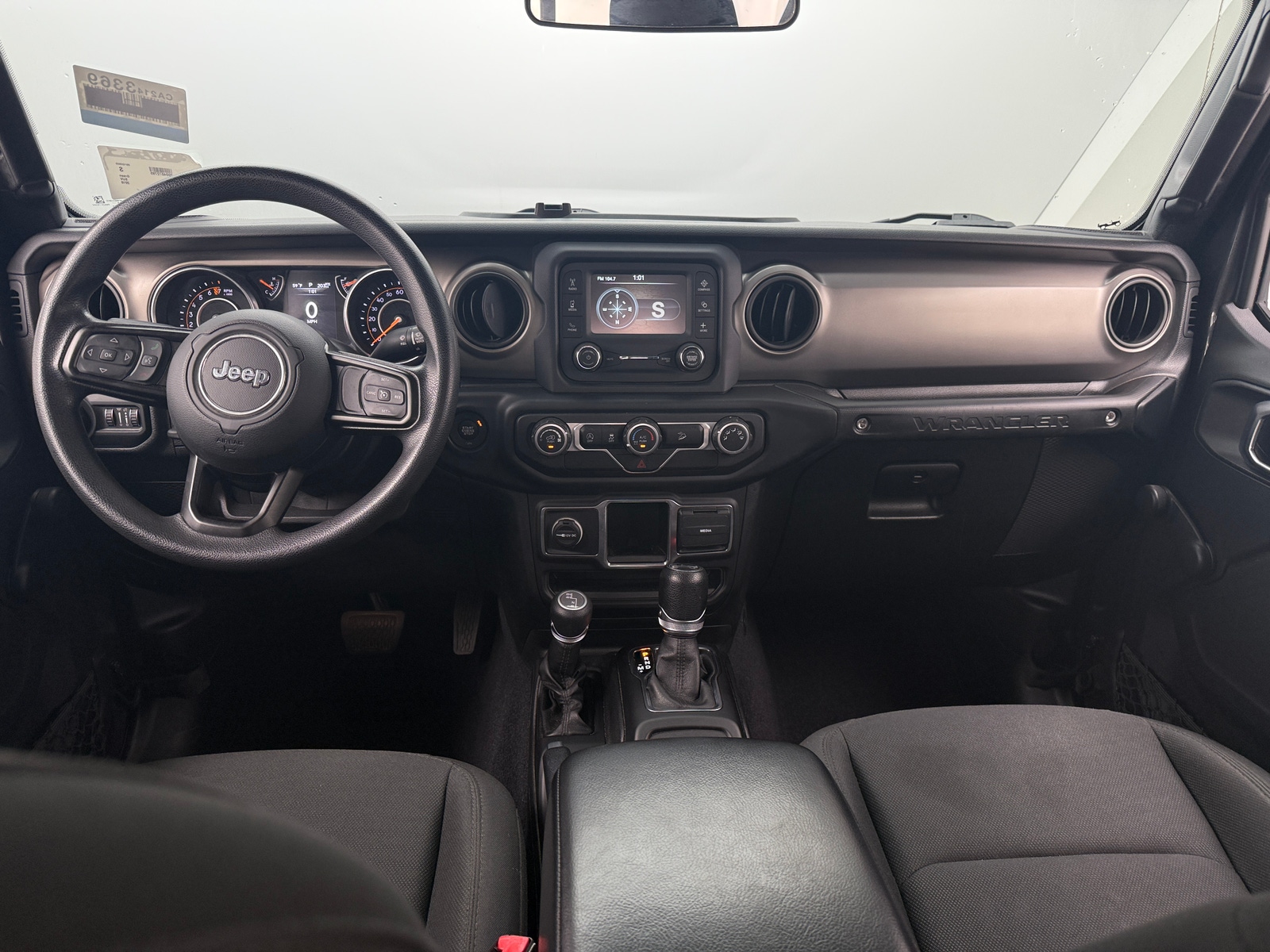 Thumbnail: 2018 Jeep Wrangler - 3