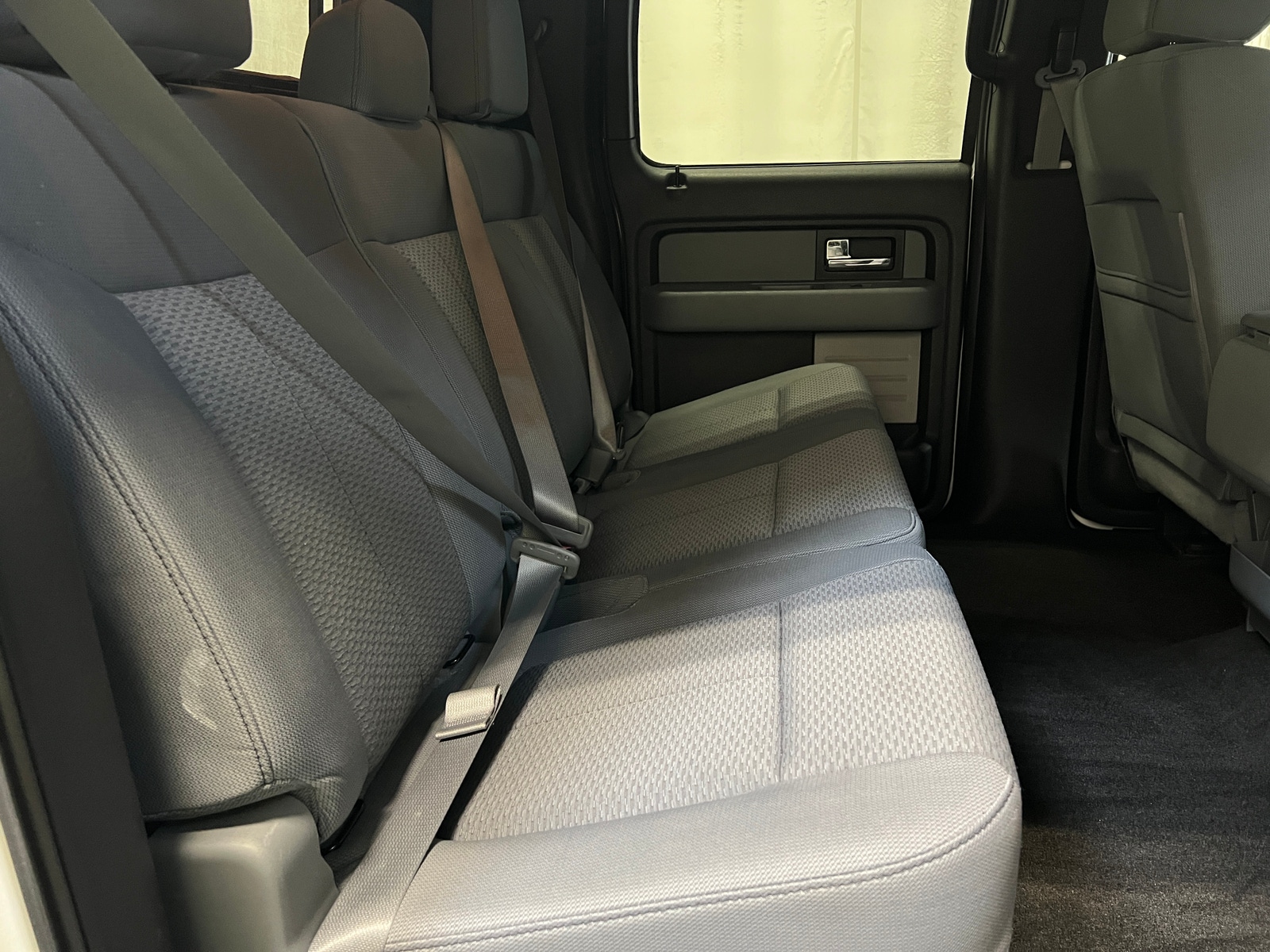 Thumbnail: 2013 Ford Econoline - 6