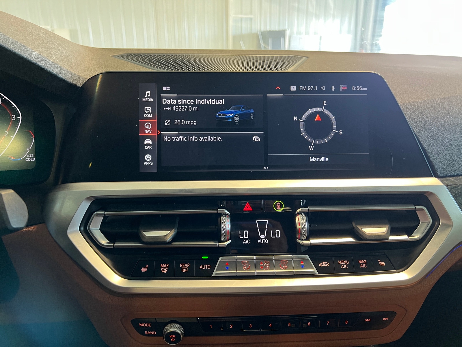 Thumbnail: 2021 BMW 3 Series - 3