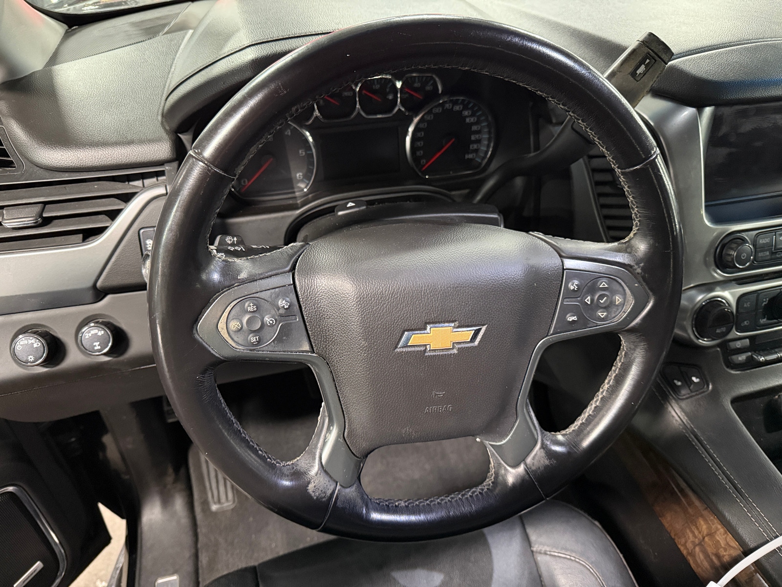 Thumbnail: 2019 Chevrolet Tahoe - 4