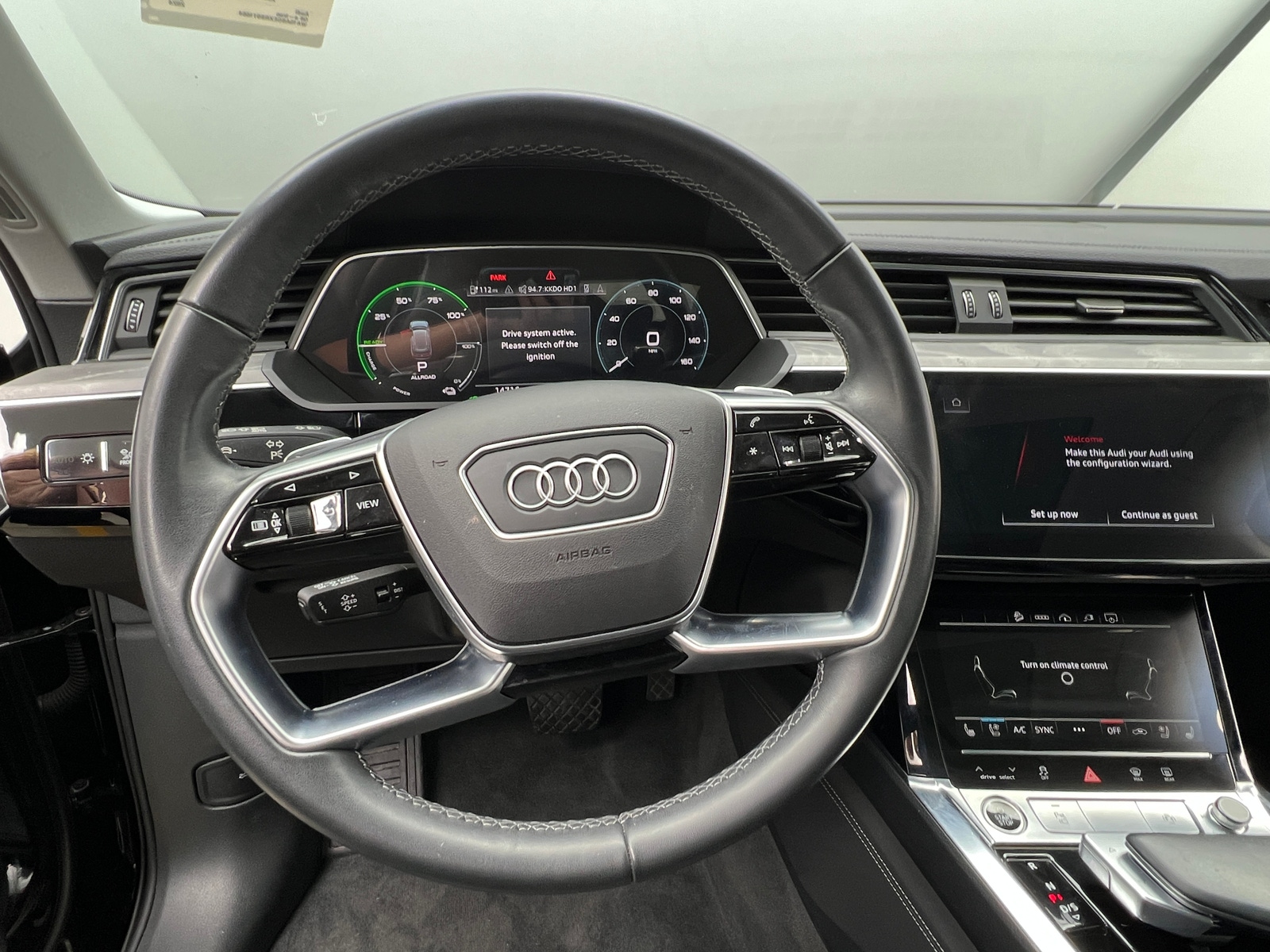 Thumbnail: 2024 Audi Q8 e-tron - 5
