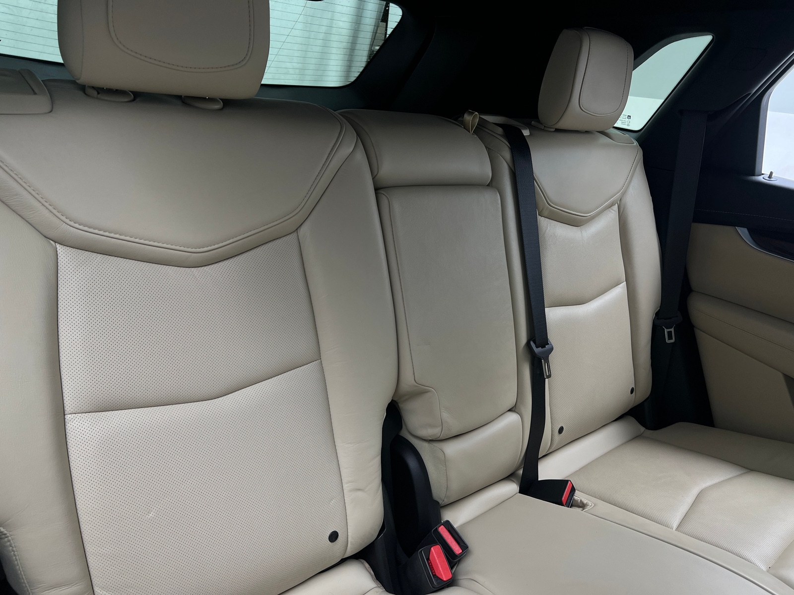 Thumbnail: 2017 Cadillac XT5 - 5