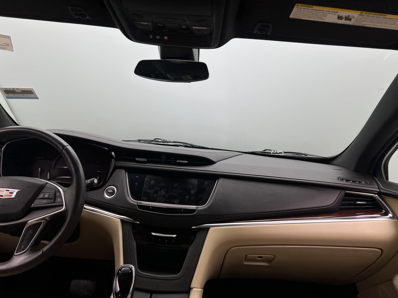 Thumbnail: 2017 Cadillac XT5 - 2