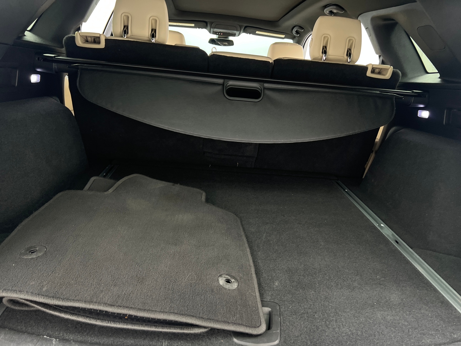 Thumbnail: 2017 Cadillac XT5 - 6
