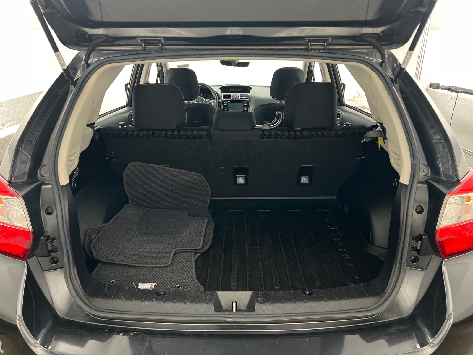 Thumbnail: 2017 Subaru Crosstrek - 7