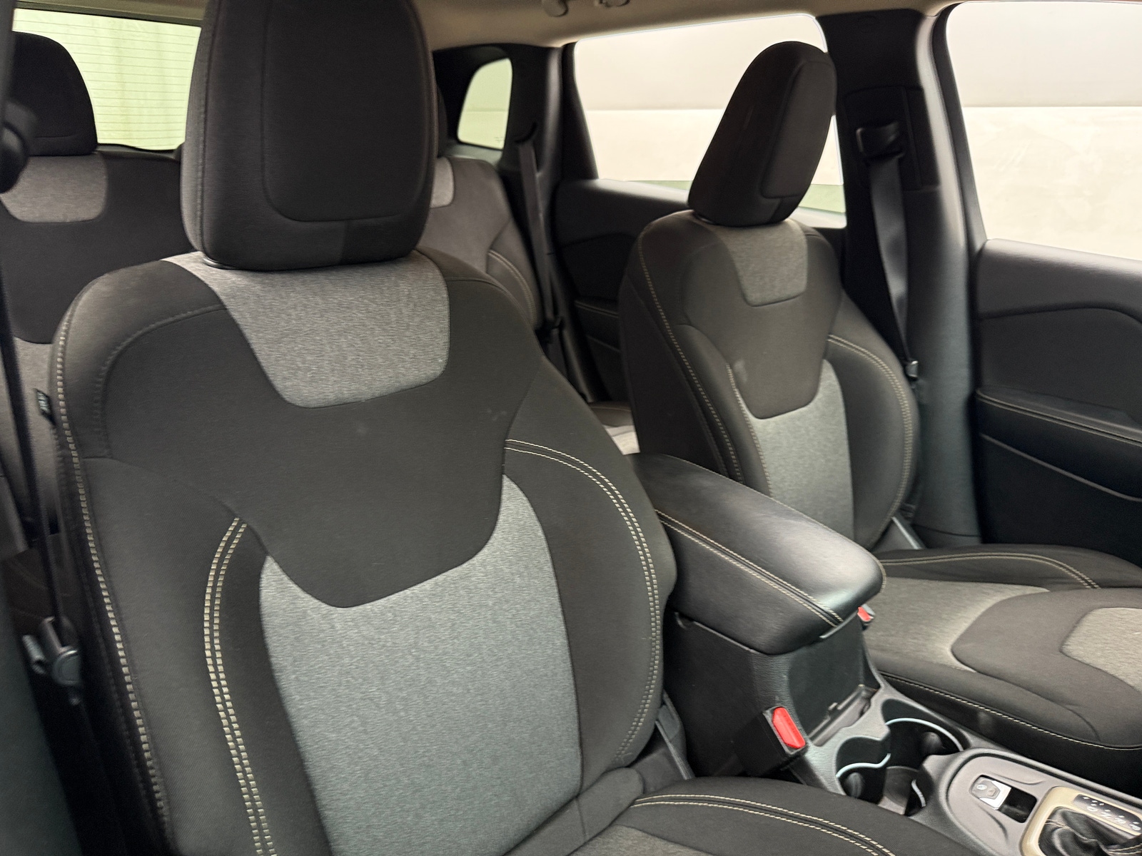 Thumbnail: 2014 Jeep Cherokee - 2