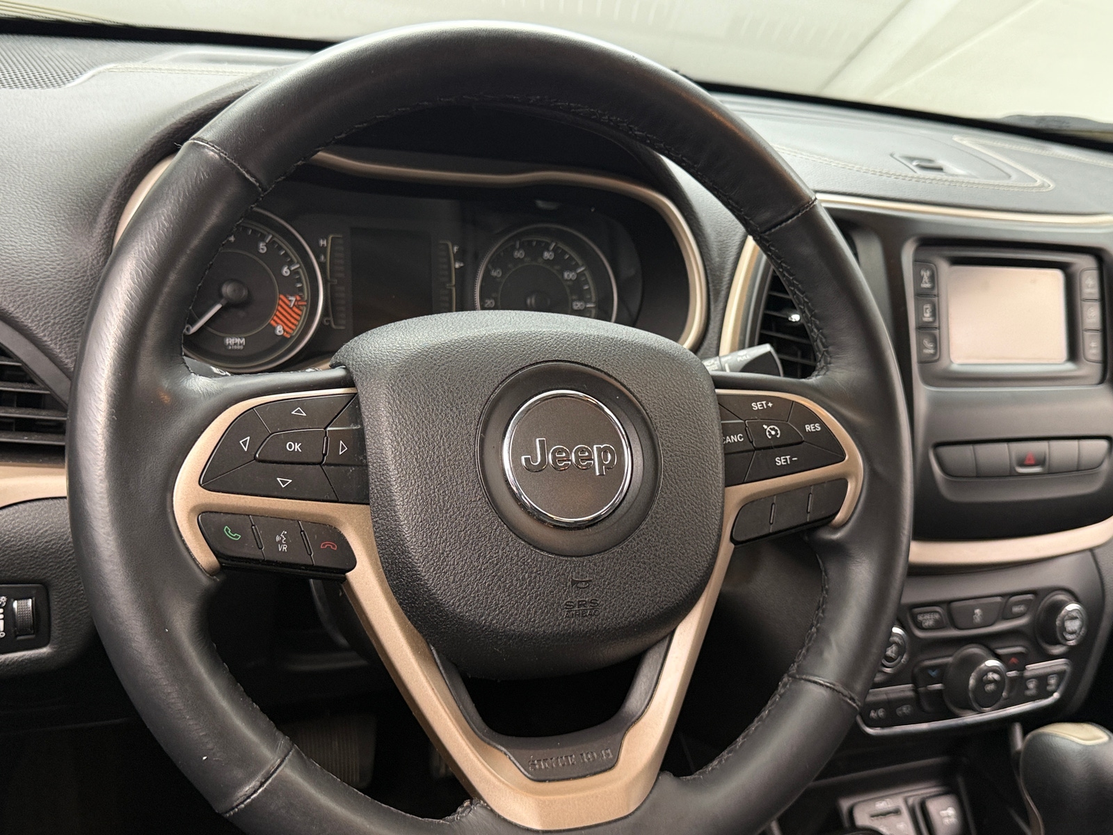 Thumbnail: 2014 Jeep Cherokee - 5