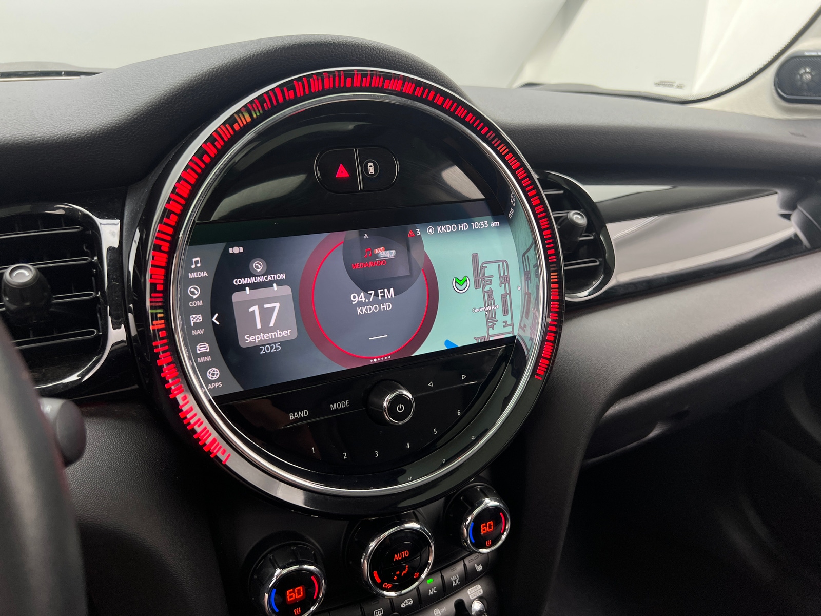 Thumbnail: 2023 MINI Cooper Hardtop - 3