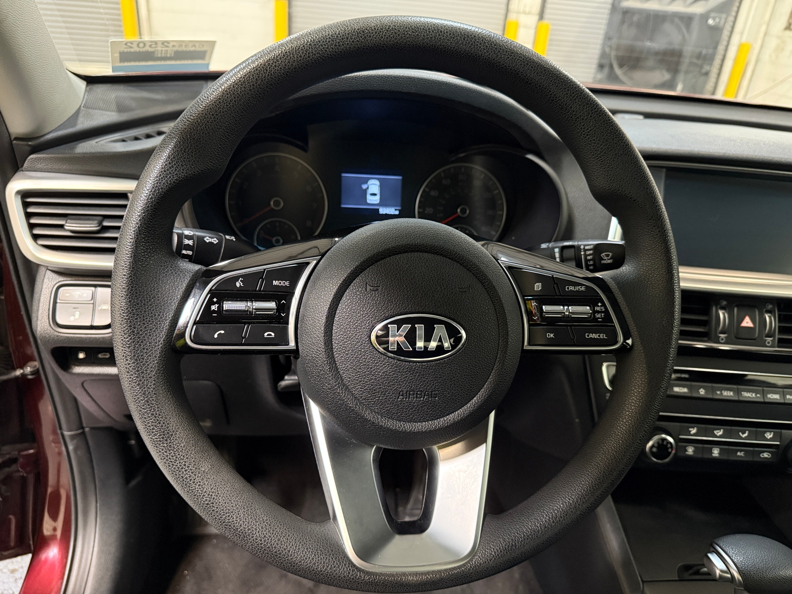 Thumbnail: 2020 Kia Optima - 5