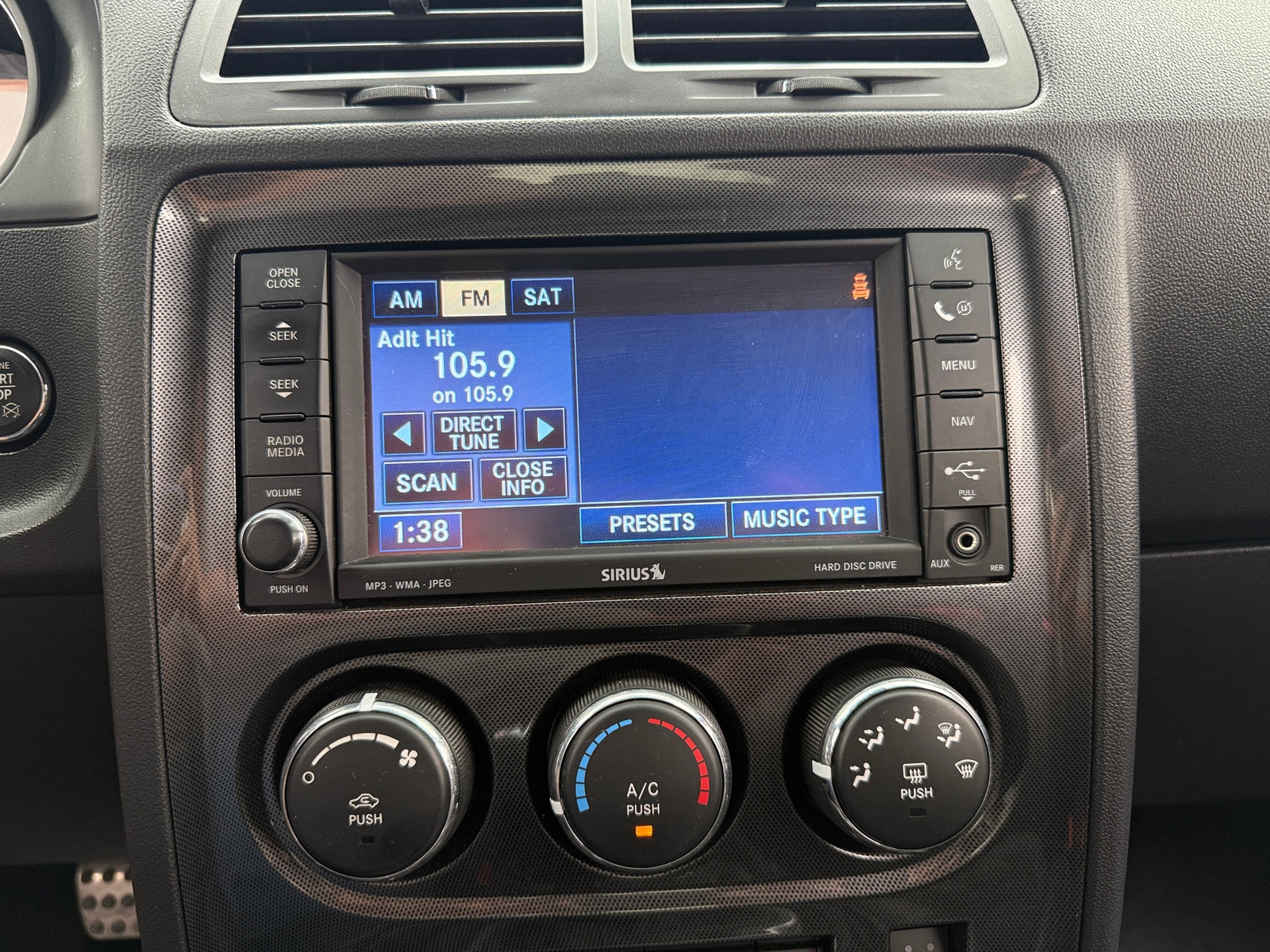 Thumbnail: 2010 Dodge Challenger - 2