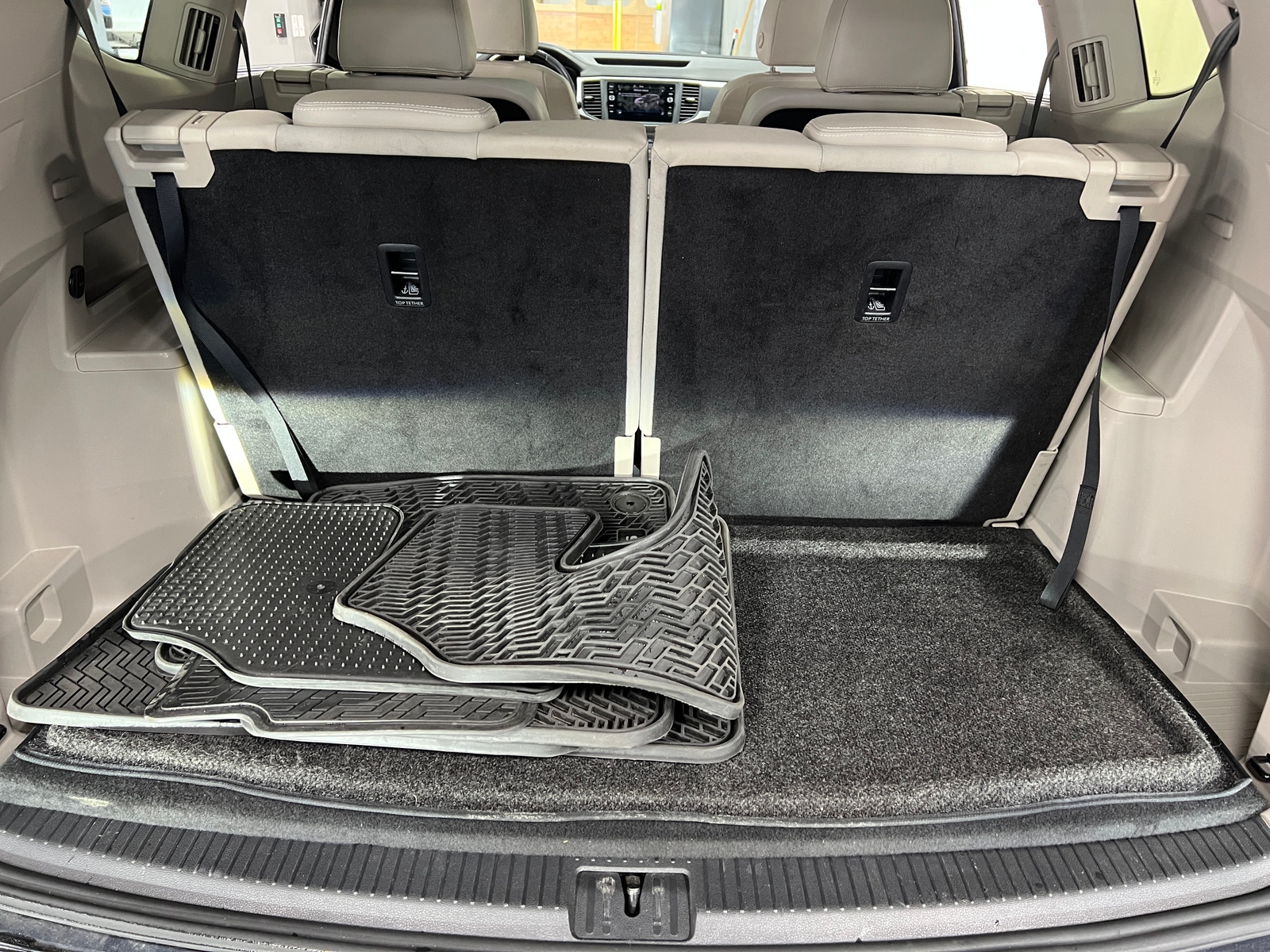 Thumbnail: 2021 Volkswagen Atlas - 6
