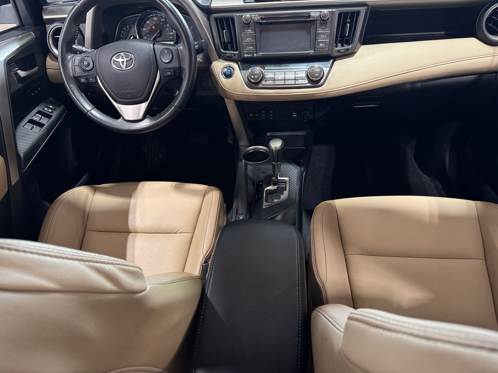 Thumbnail: 2014 Toyota RAV4 - 2