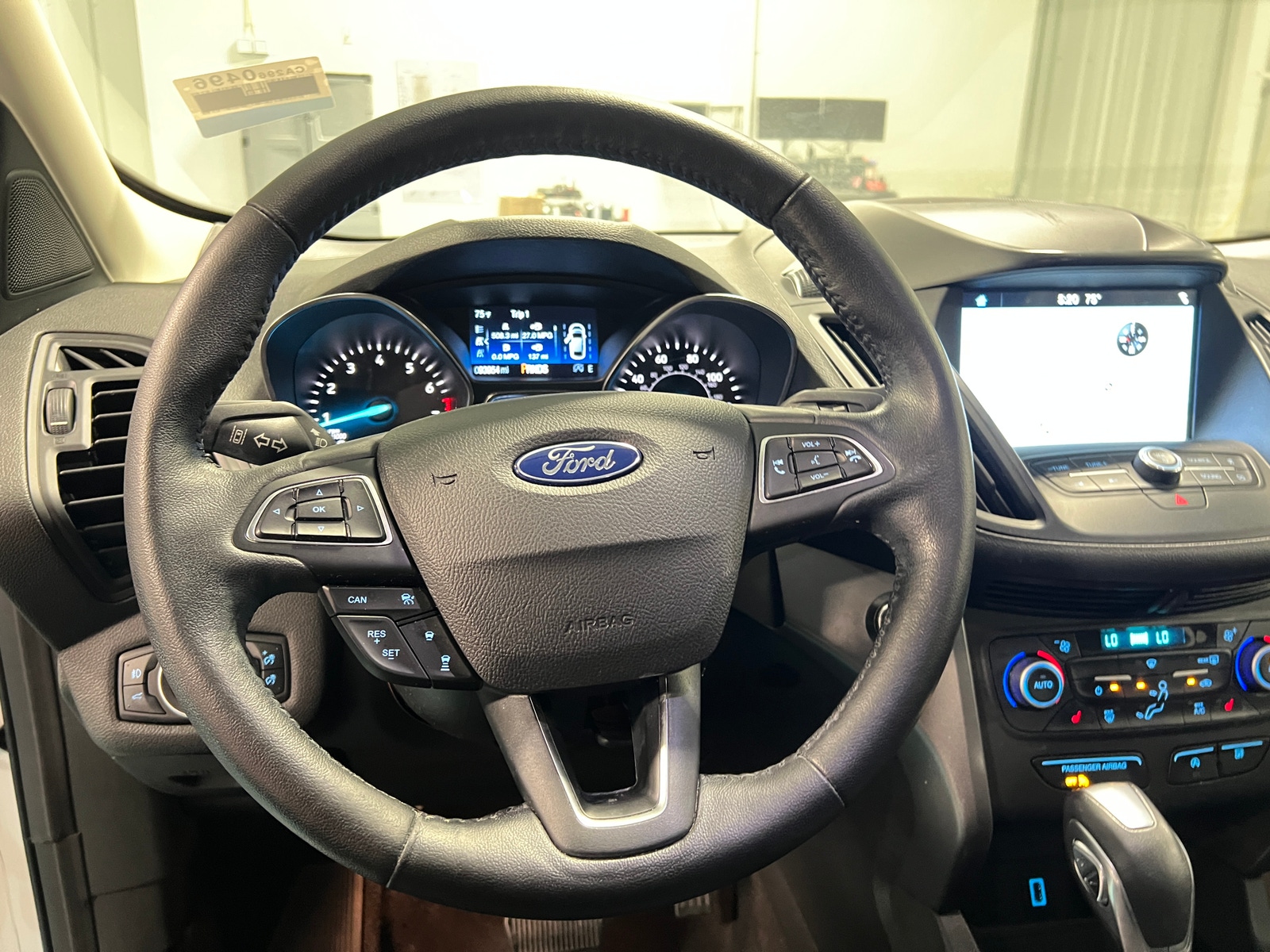 Thumbnail: 2019 Ford Escape - 4