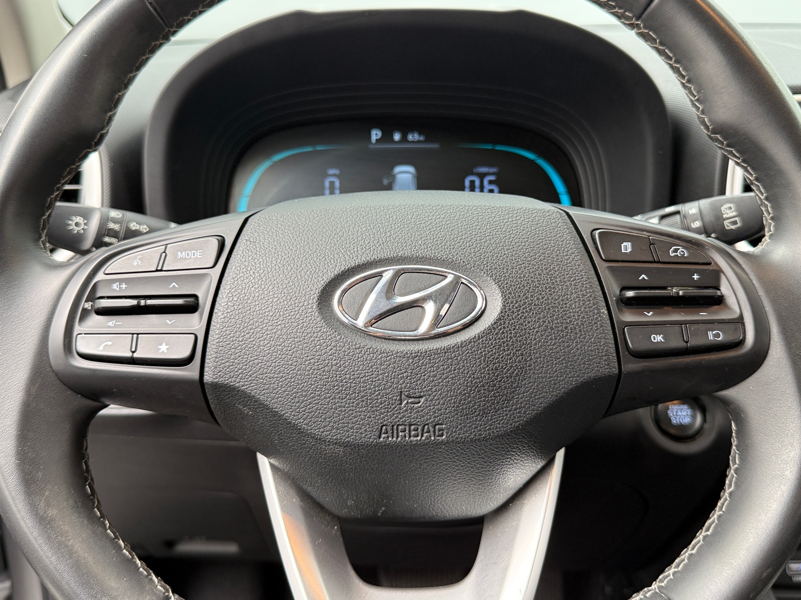 Thumbnail: 2025 Hyundai Venue - 5