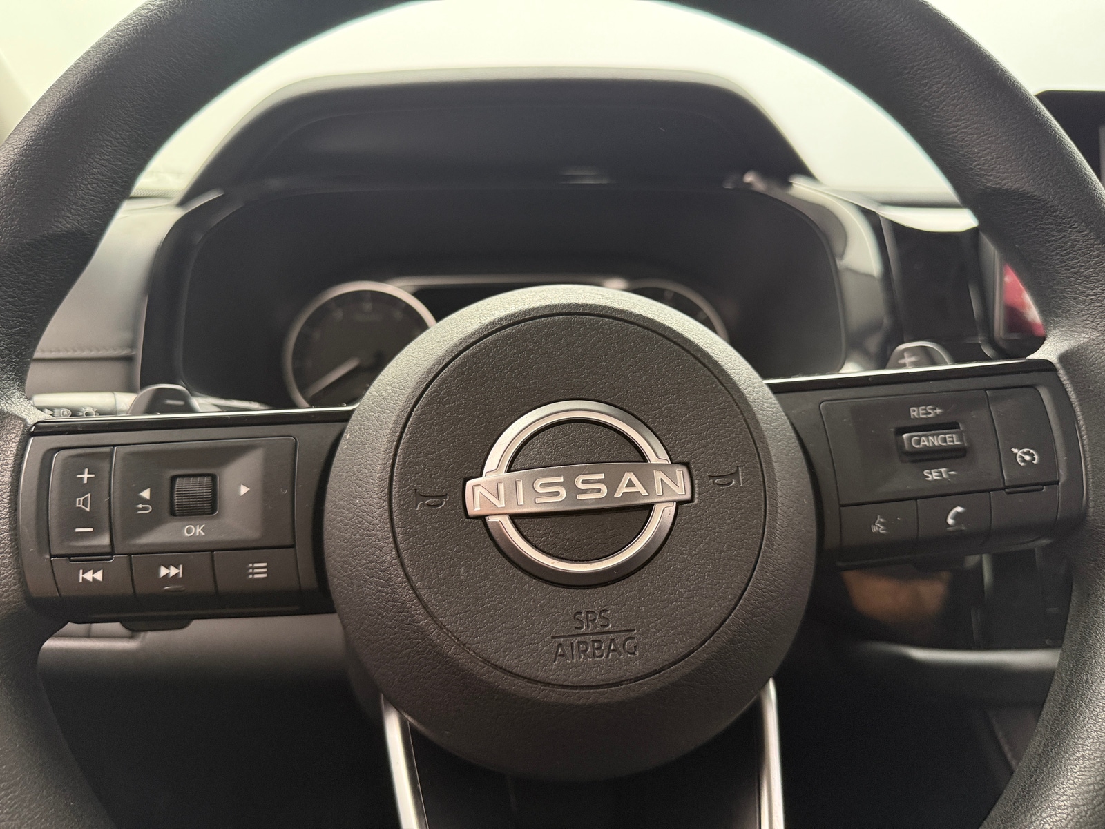 Thumbnail: 2022 Nissan Pathfinder - 5