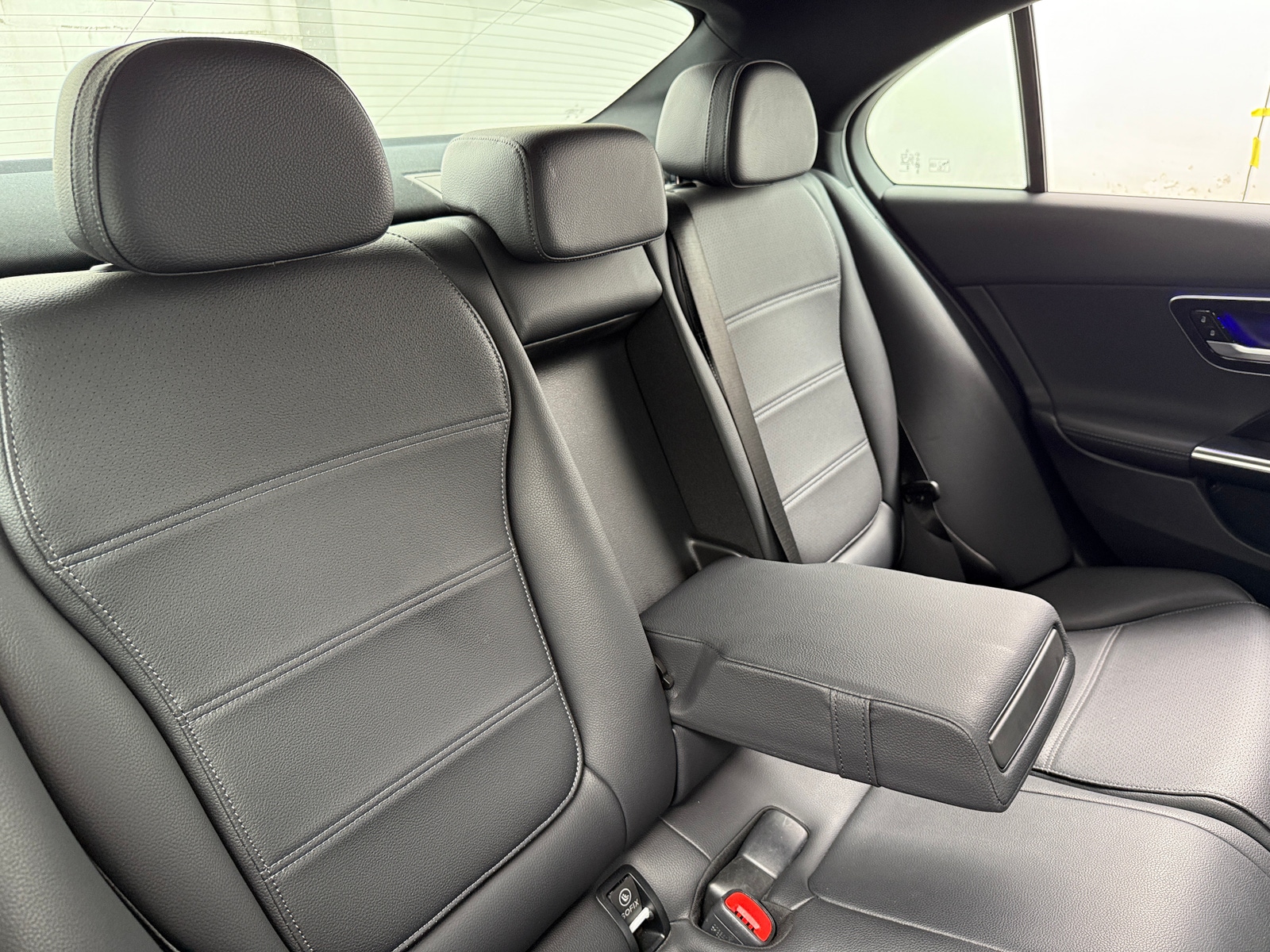 Thumbnail: 2024 Mercedes-Benz C-Class - 5