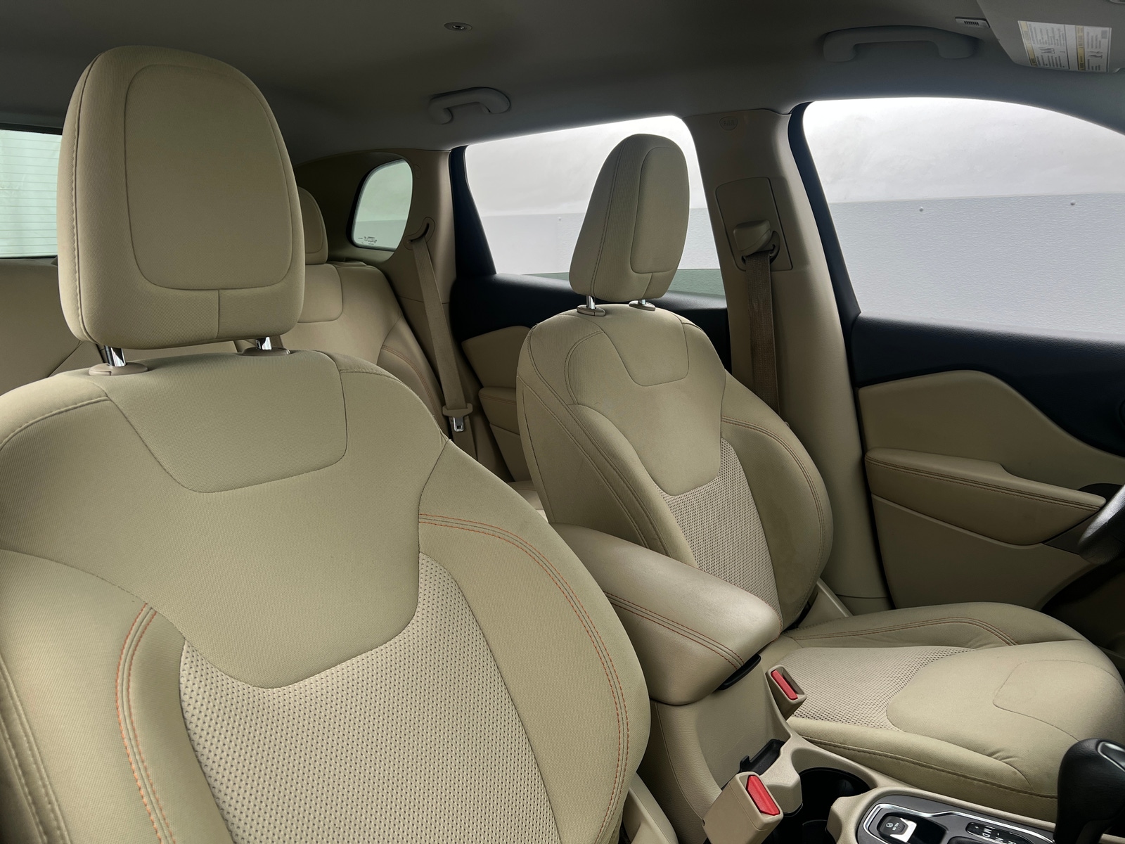 Thumbnail: 2019 Jeep Cherokee - 2