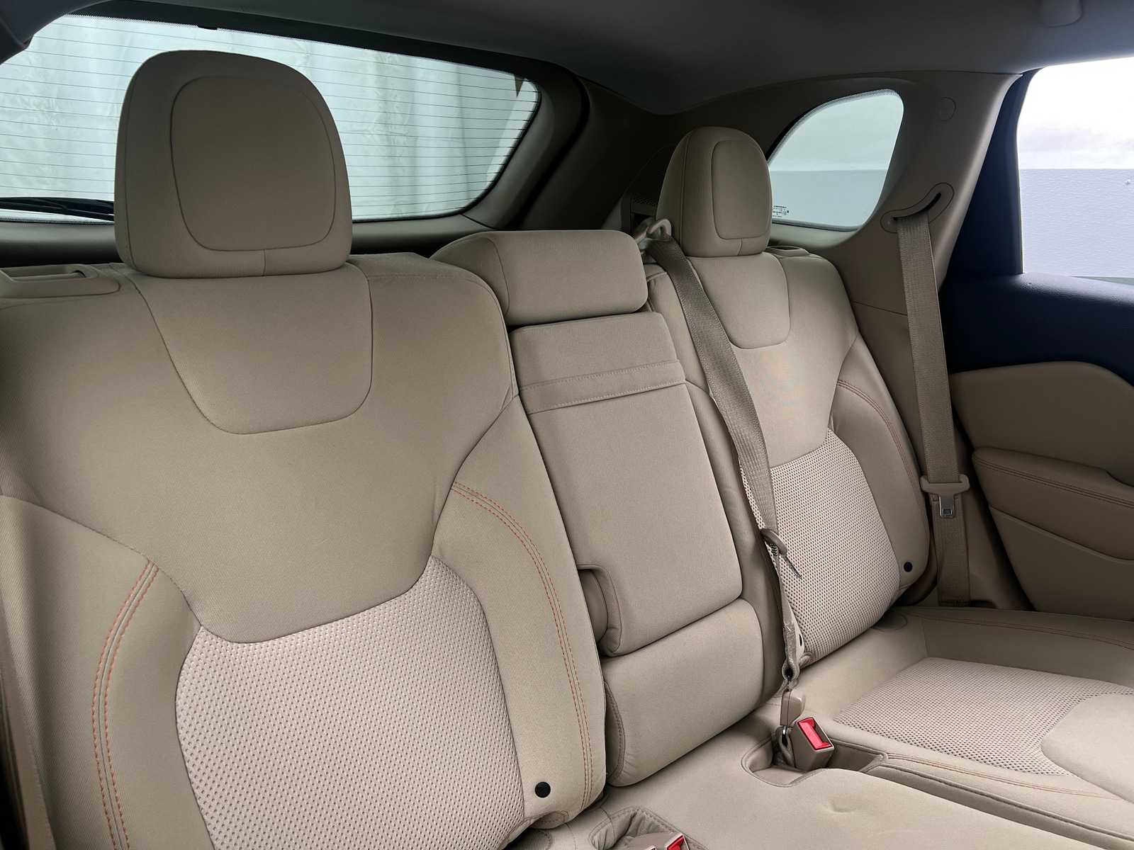 Thumbnail: 2019 Jeep Cherokee - 6