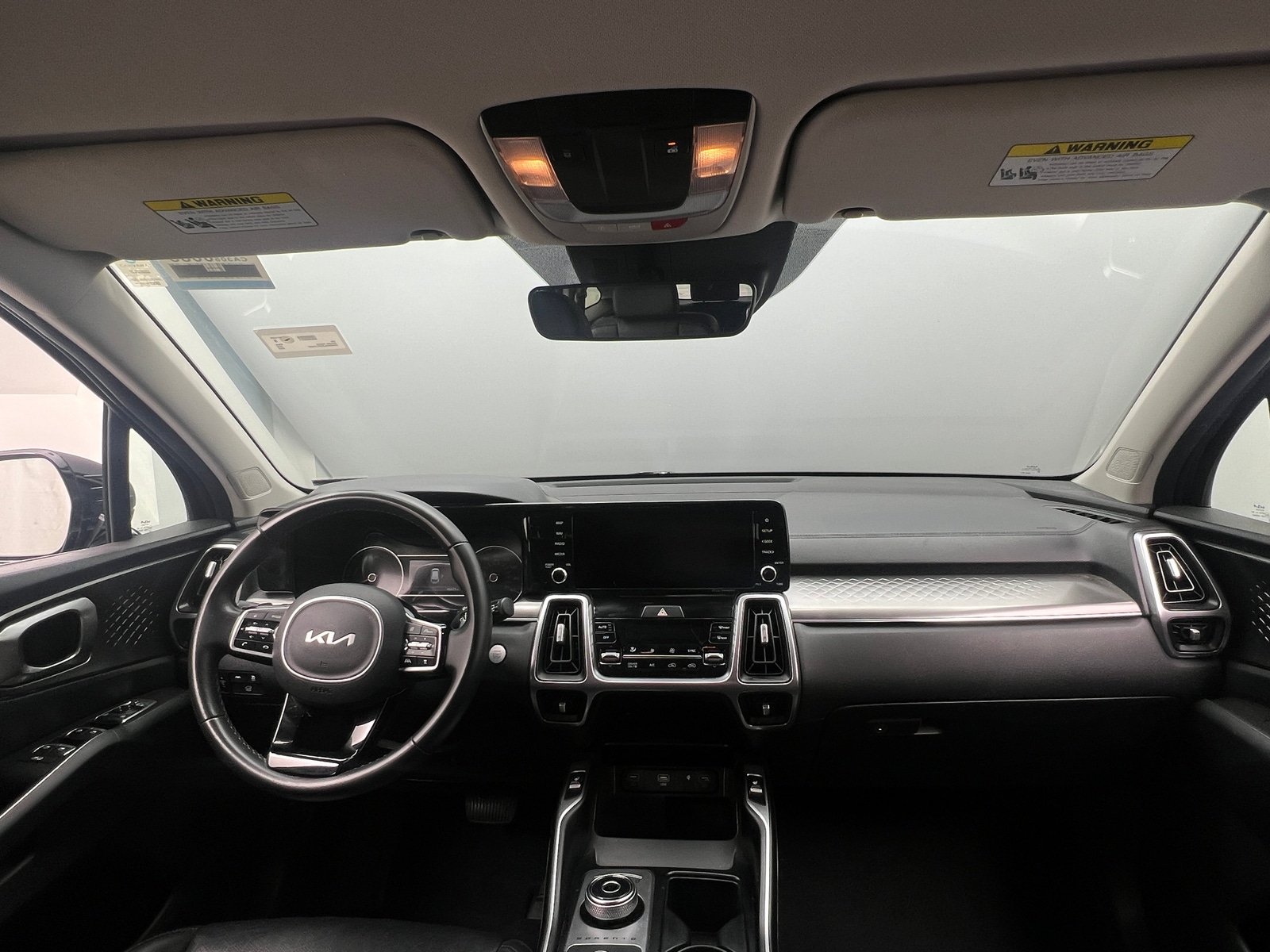 Thumbnail: 2023 Kia Sorento - 2