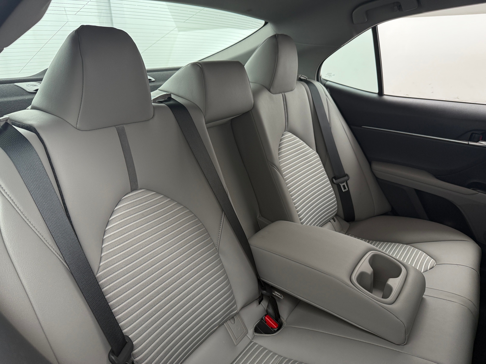 Thumbnail: 2019 Toyota Camry - 6