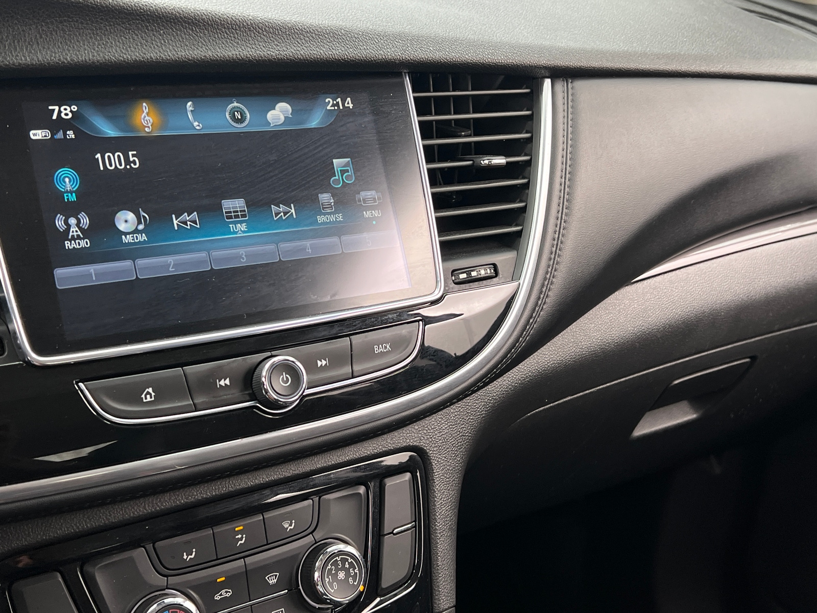 Thumbnail: 2020 Buick Encore - 4