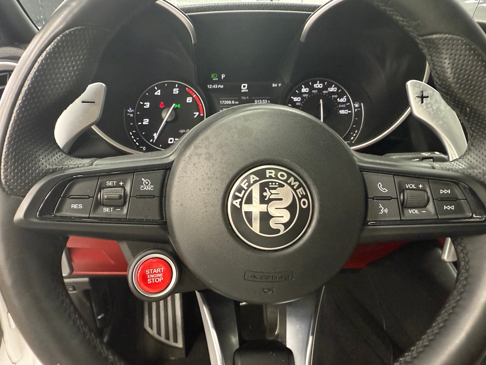 Thumbnail: 2020 Alfa Romeo Giulia - 4