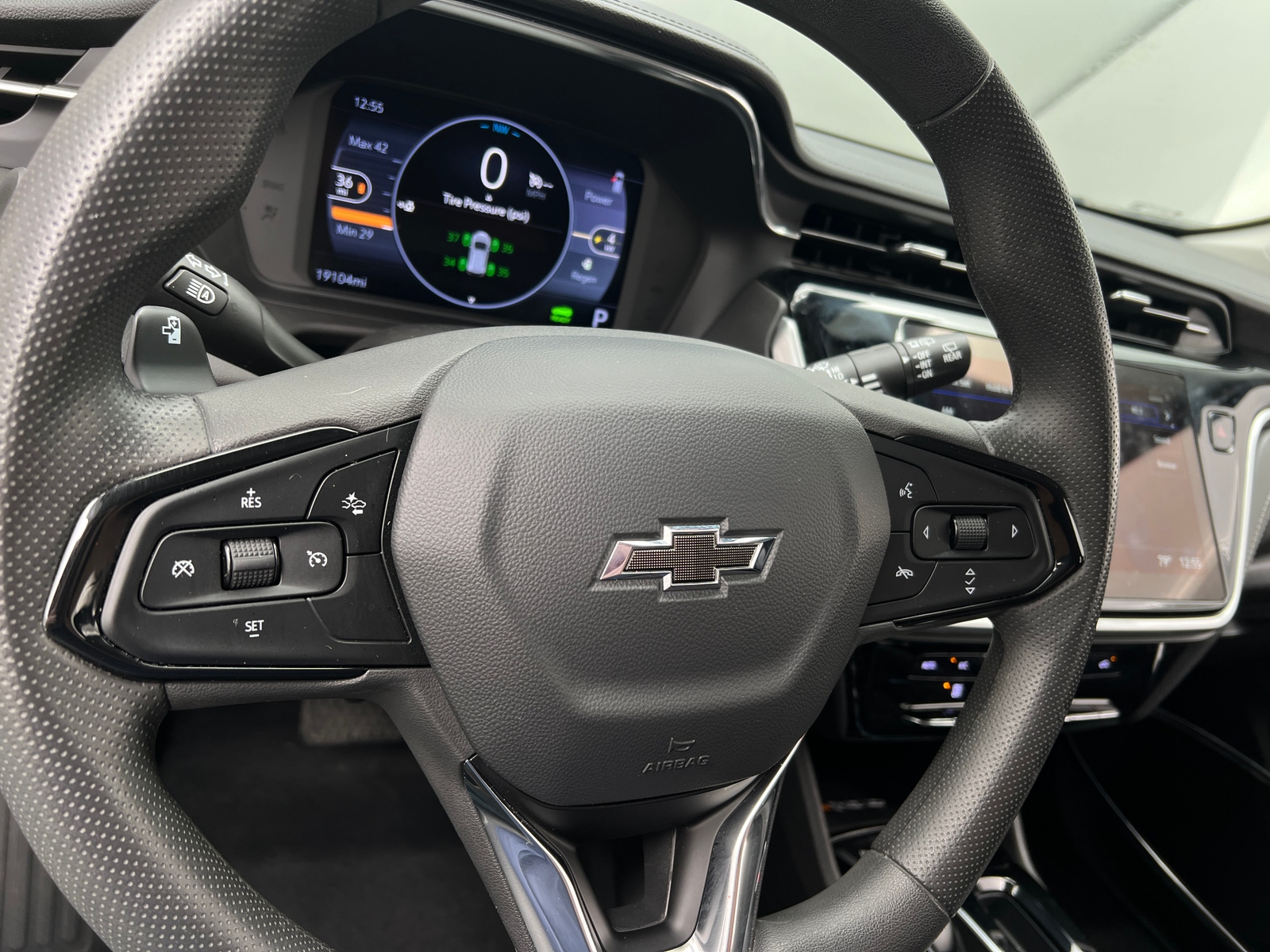Thumbnail: 2023 Chevrolet Bolt EUV - 5