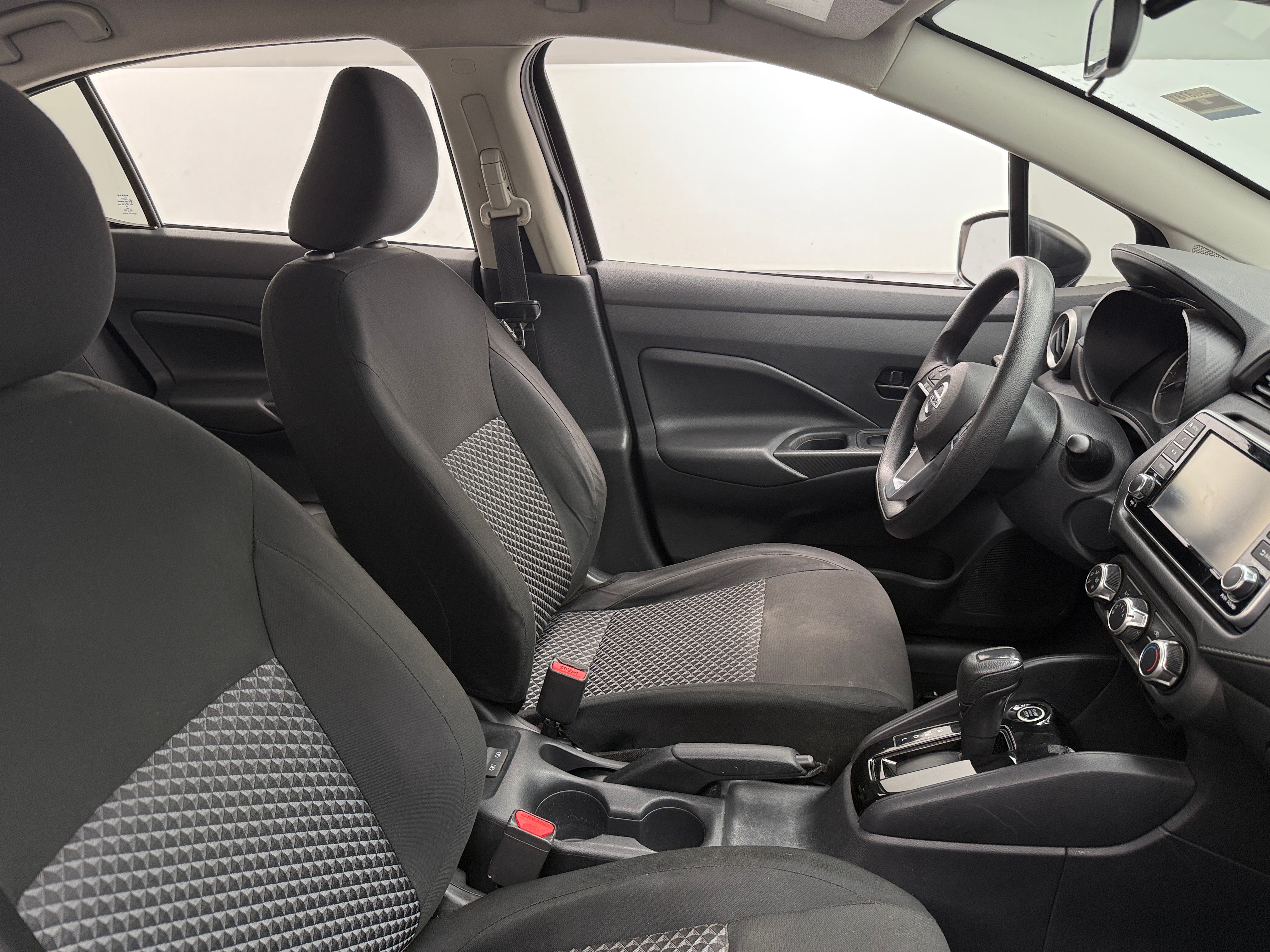 2021 Nissan Versa Sedan