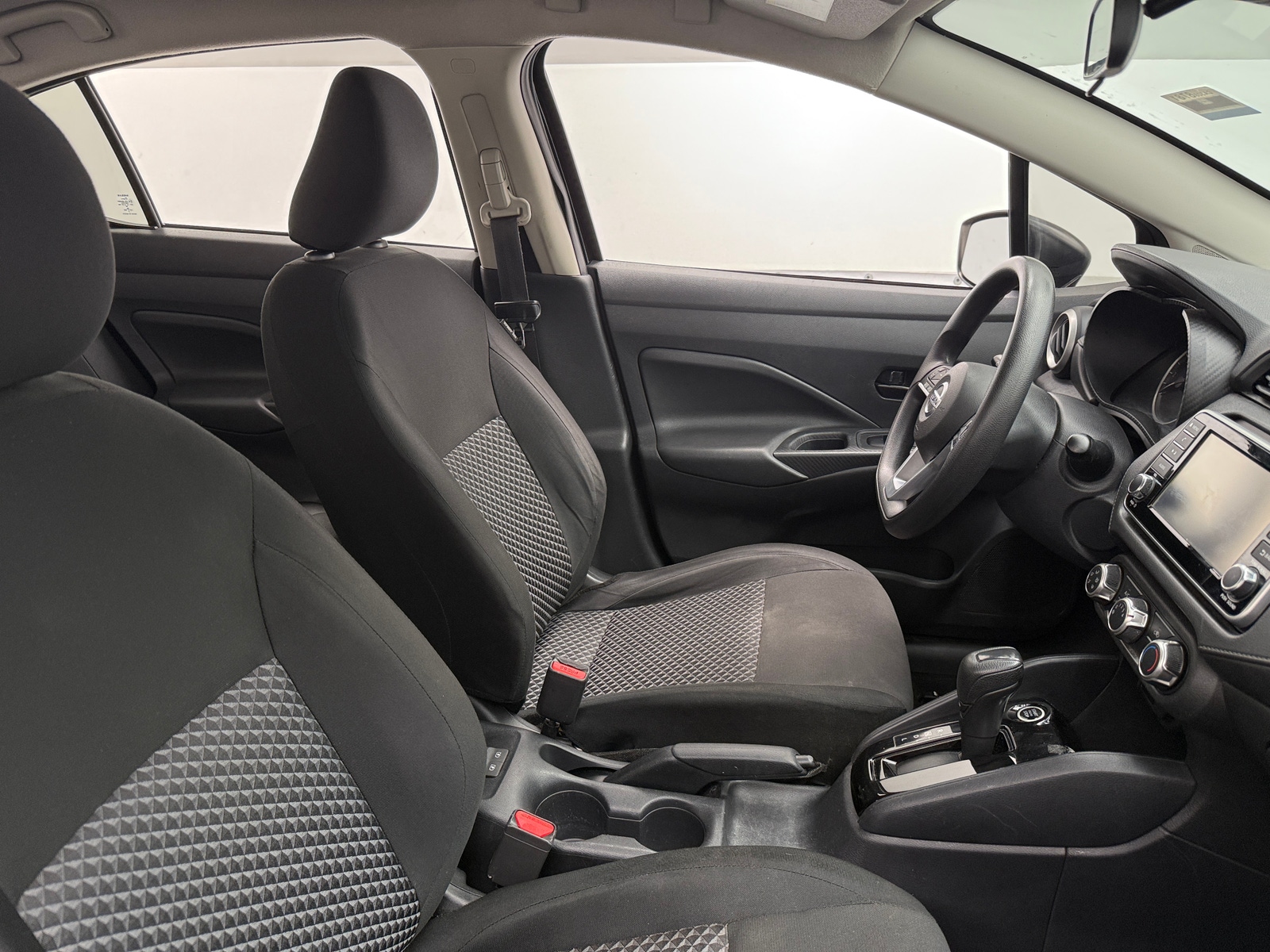 Thumbnail: 2021 Nissan Versa - 2
