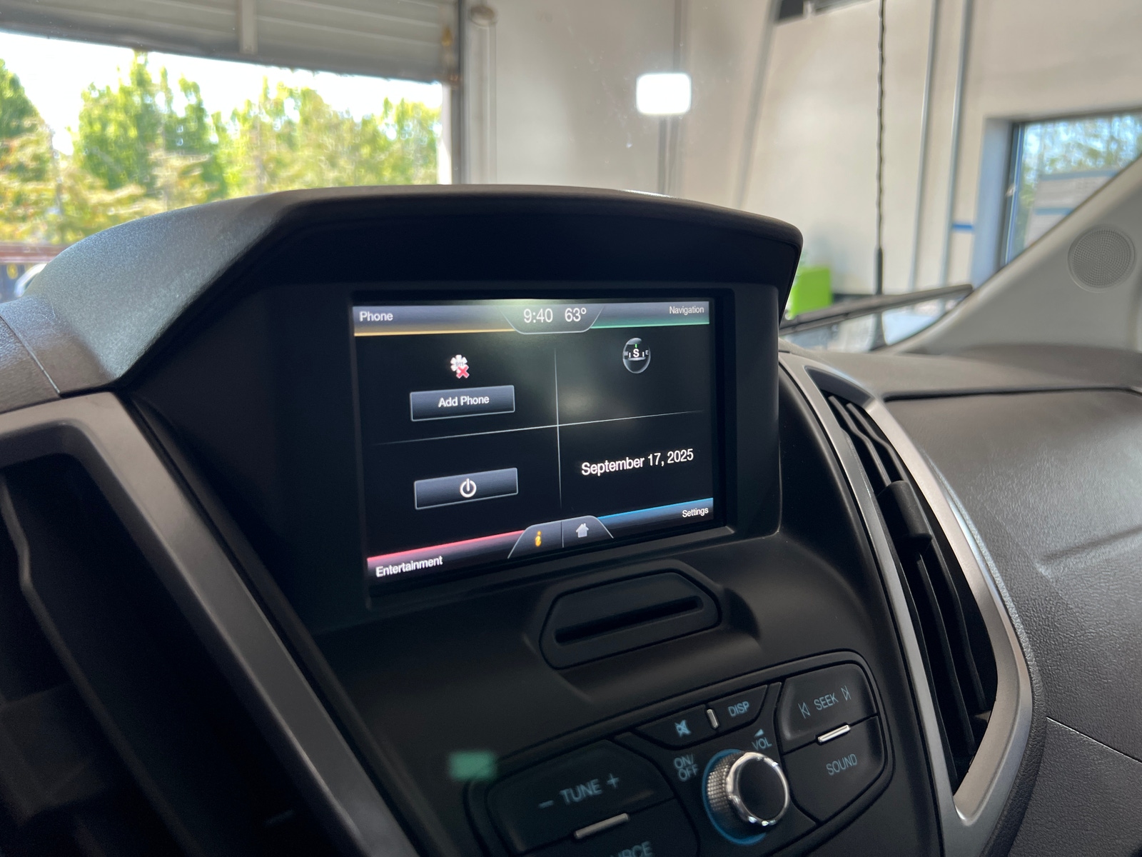 Thumbnail: 2015 Ford Transit Series - 4