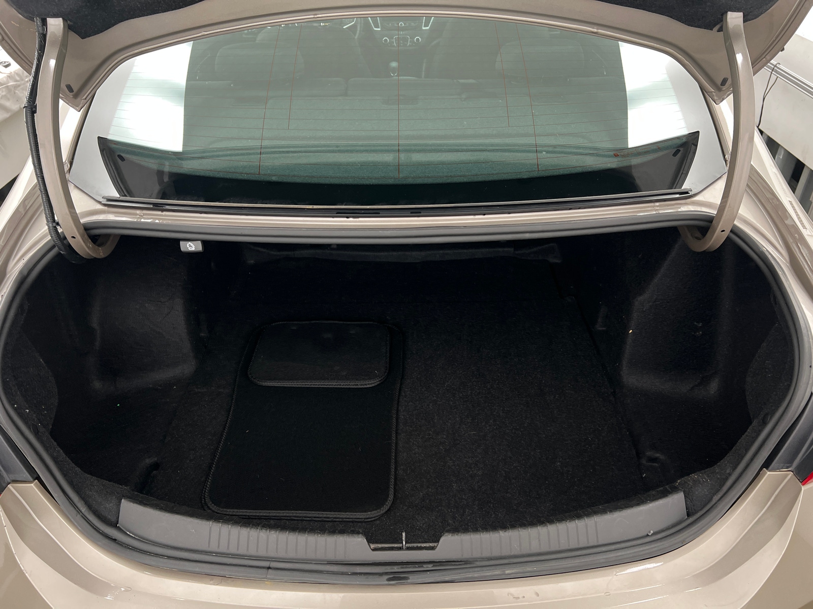 Thumbnail: 2024 Chevrolet Malibu - 7