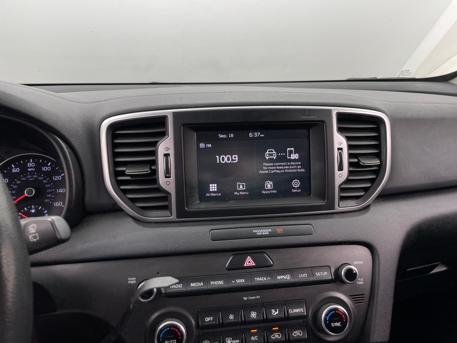 Thumbnail: 2018 Kia Sportage - 4
