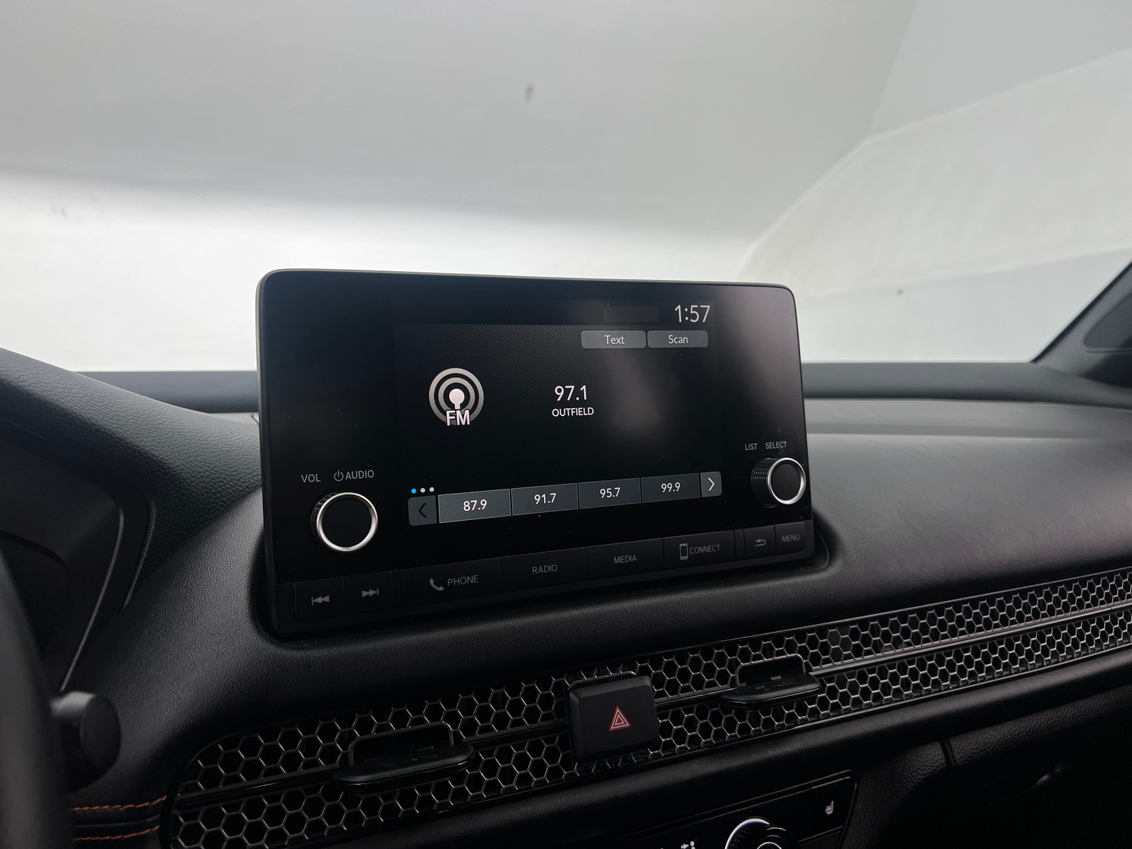 Thumbnail: 2024 Honda HR-V - 4