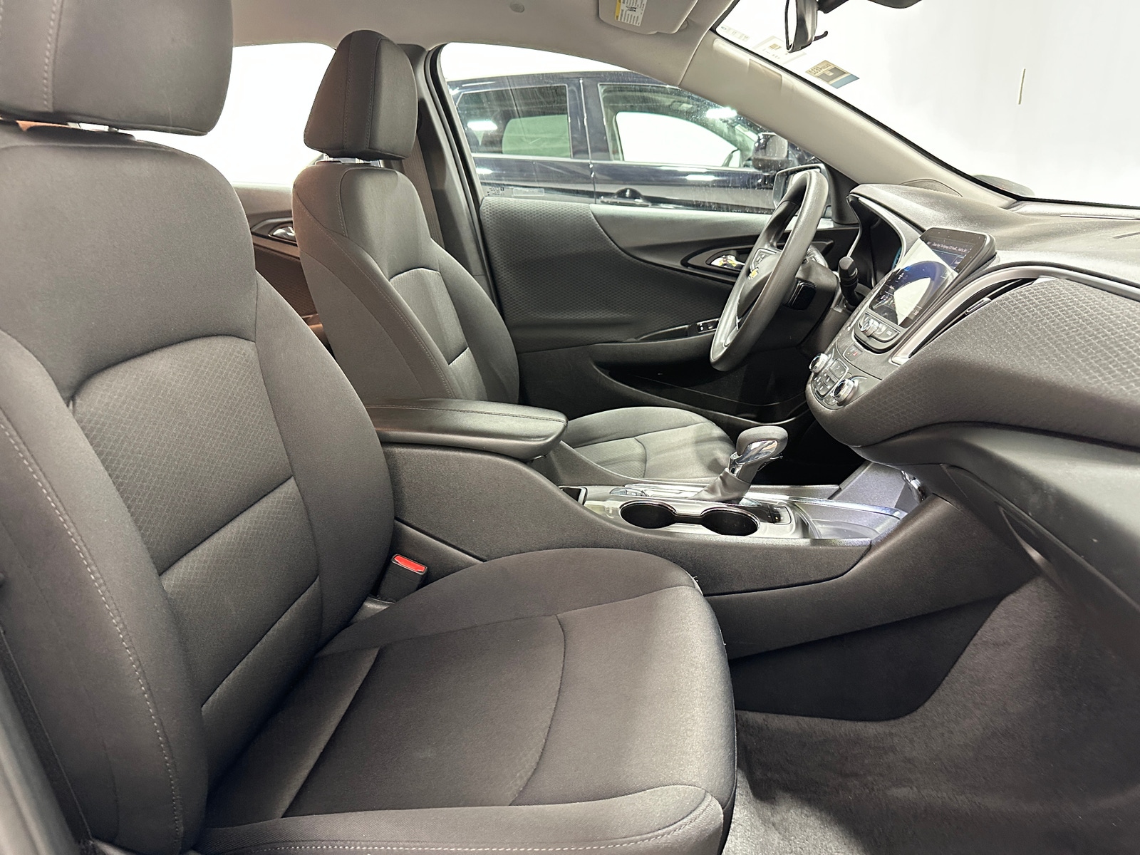 Thumbnail: 2024 Chevrolet Malibu - 2