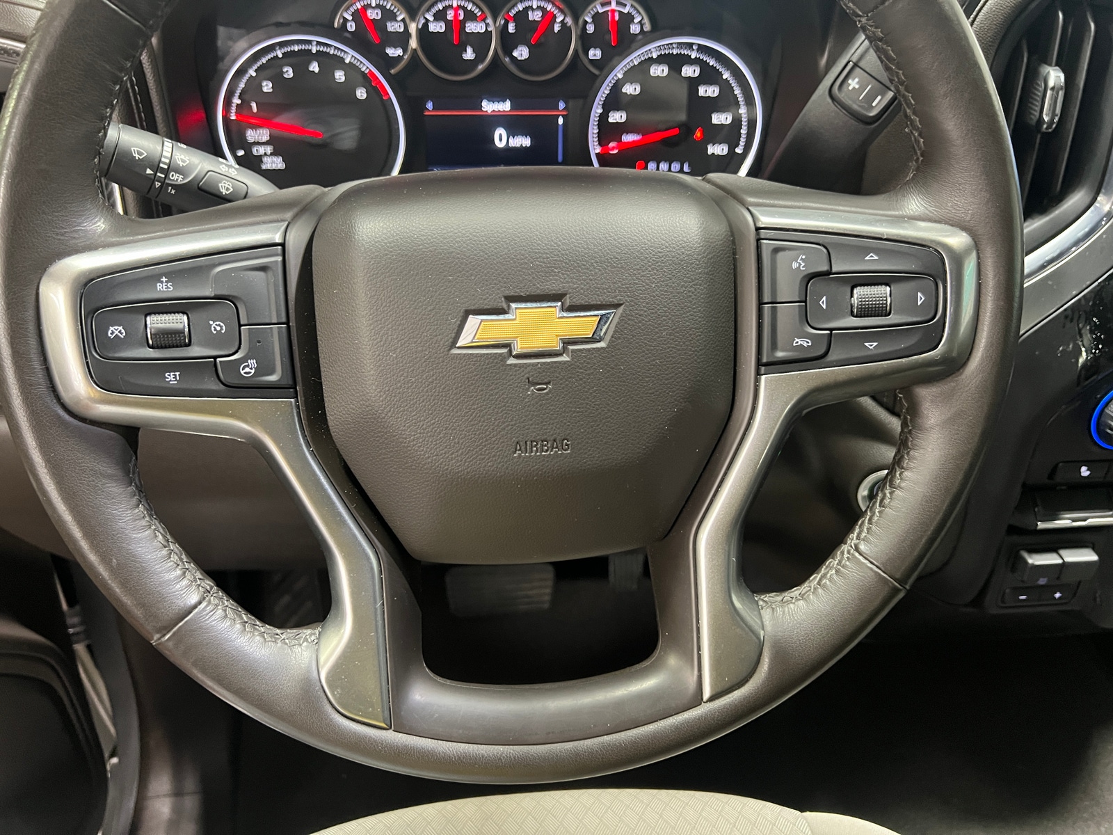 Thumbnail: 2020 Chevrolet Silverado 1500 - 5