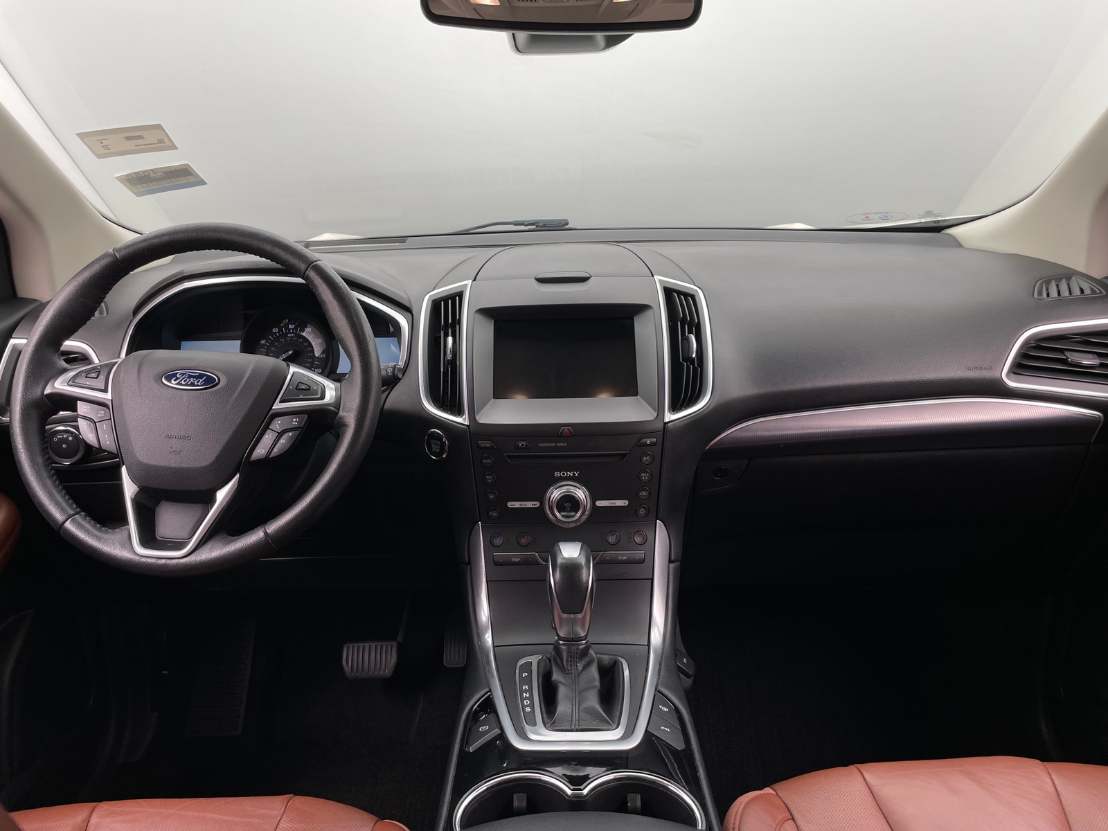 Thumbnail: 2017 Ford Edge - 2