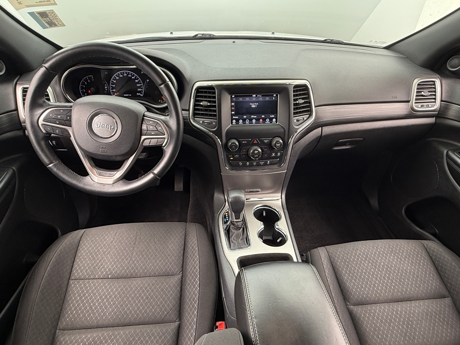 Thumbnail: 2019 Jeep Grand Cherokee - 3