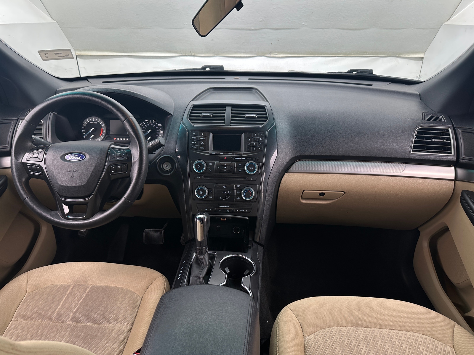 Thumbnail: 2017 Ford Explorer - 3