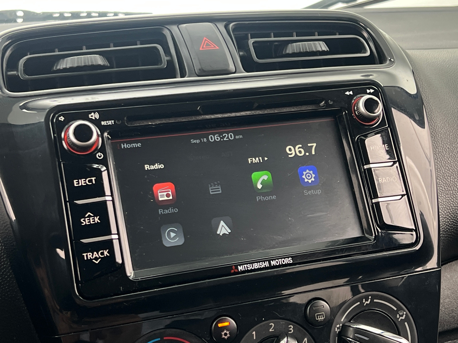 Thumbnail: 2019 Mitsubishi Mirage G4 - 4