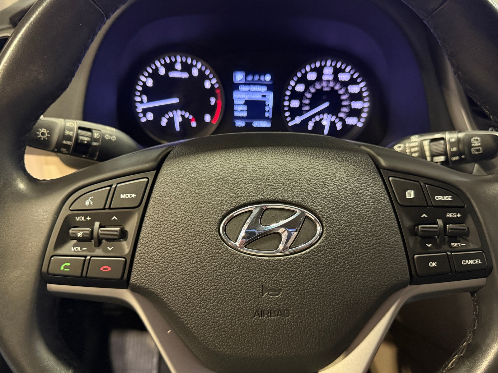 Thumbnail: 2017 Hyundai Tucson - 5