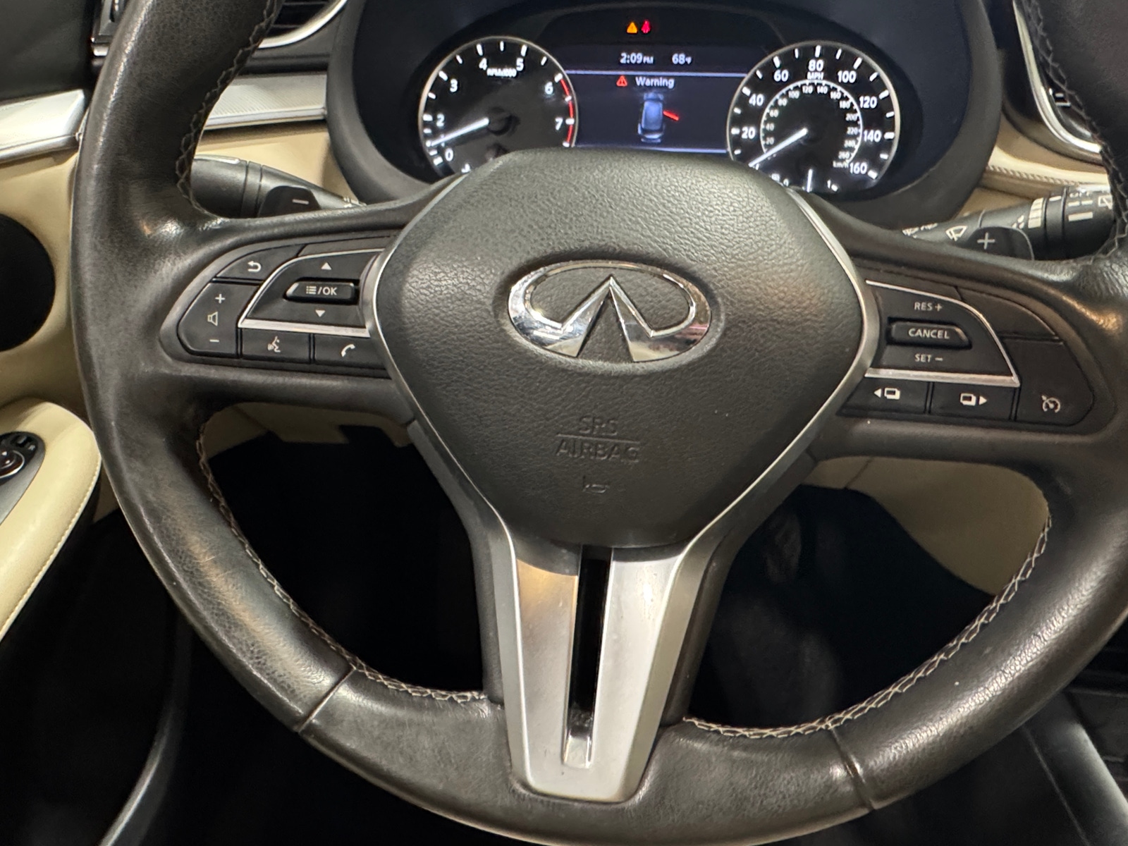 Thumbnail: 2019 INFINITI QX50 - 4