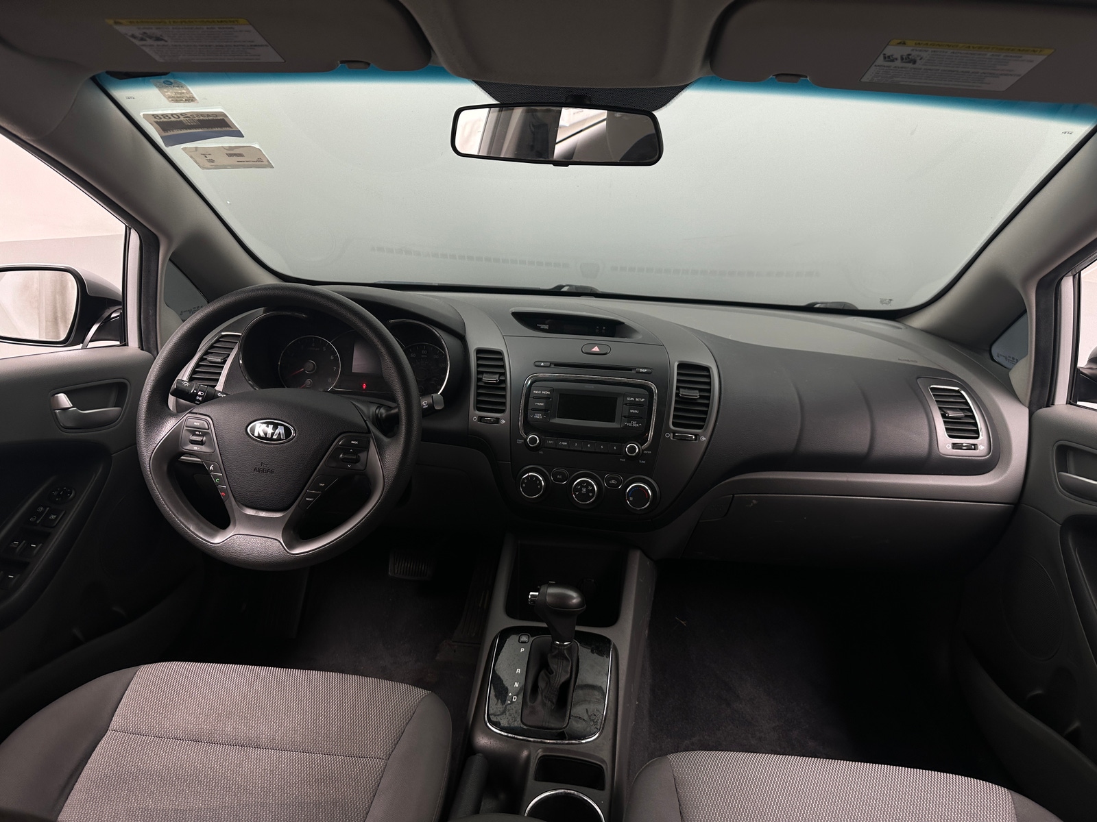Thumbnail: 2017 Kia Forte - 3